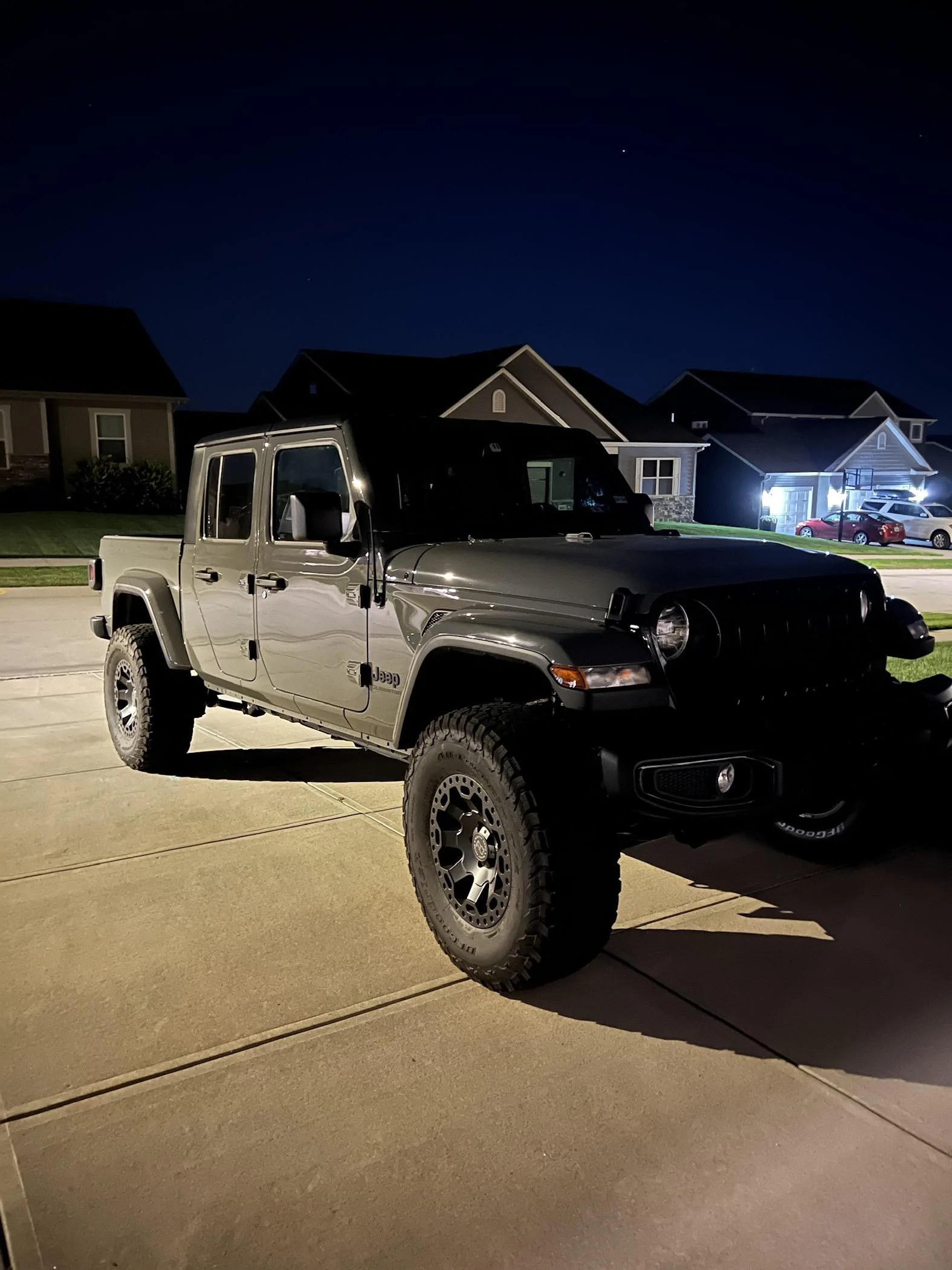 Jeep Gladiator STING GRAY Gladiator JT Club C96D8CCF-D87D-4D8E-A624-78BC6E6E33CA