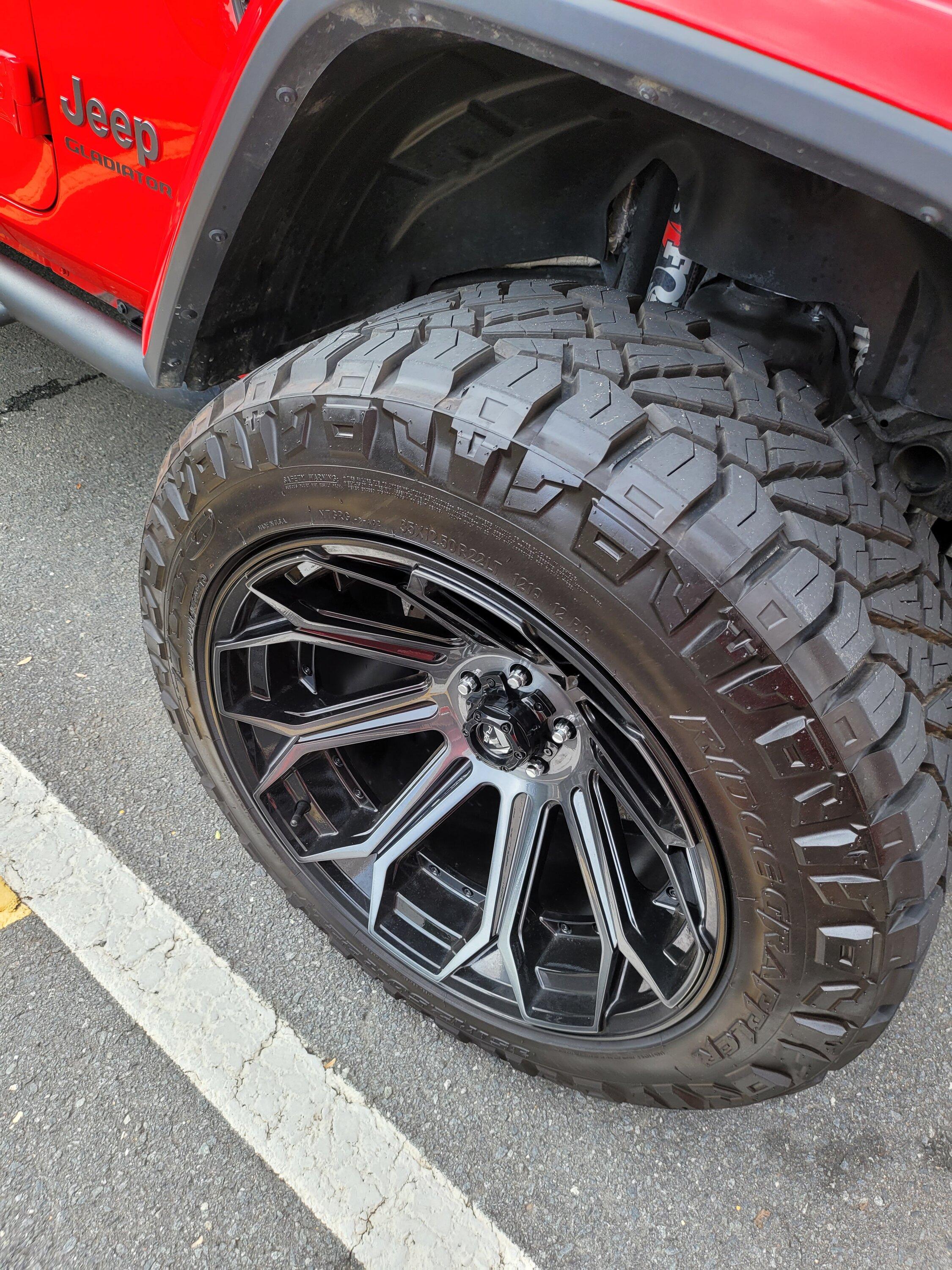 Jeep Gladiator Best way to swap wheels and tires 20220708_095425