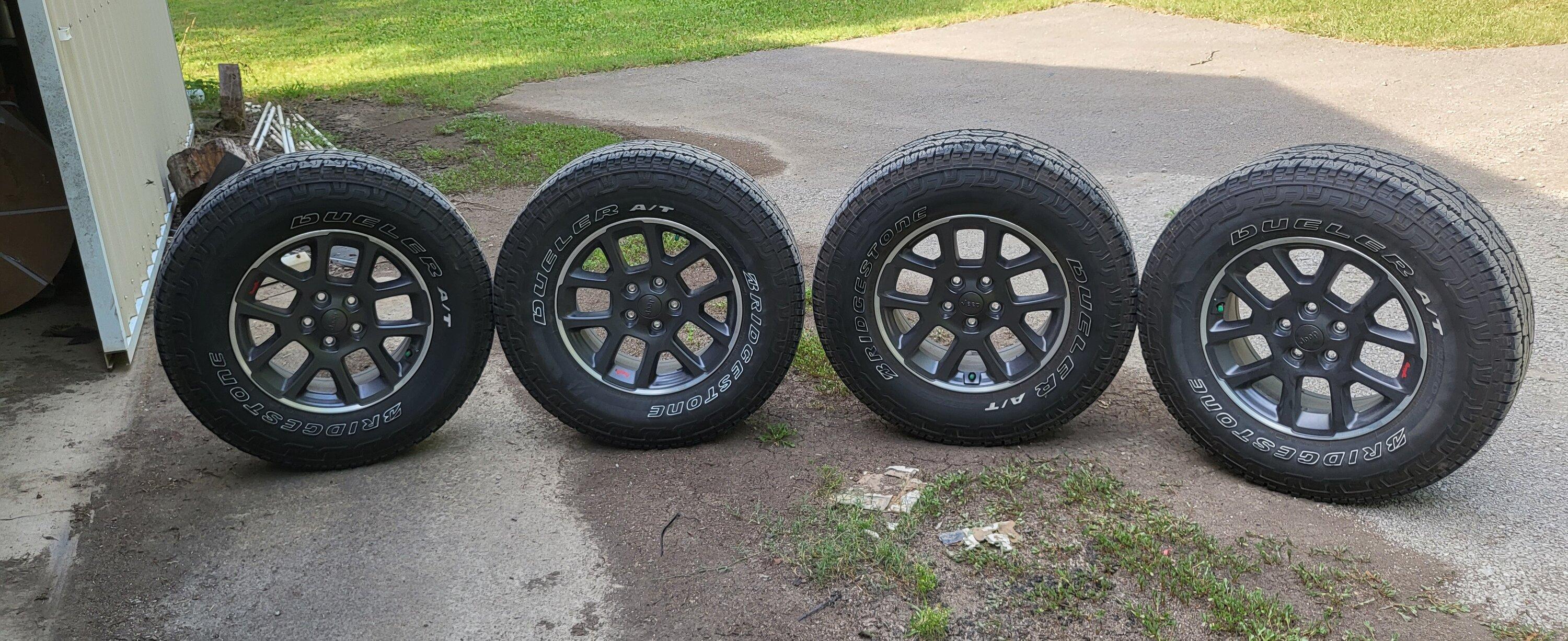 Jeep Gladiator 275 70 18 Bridgestone Dueler Revo 3 20220724_170320