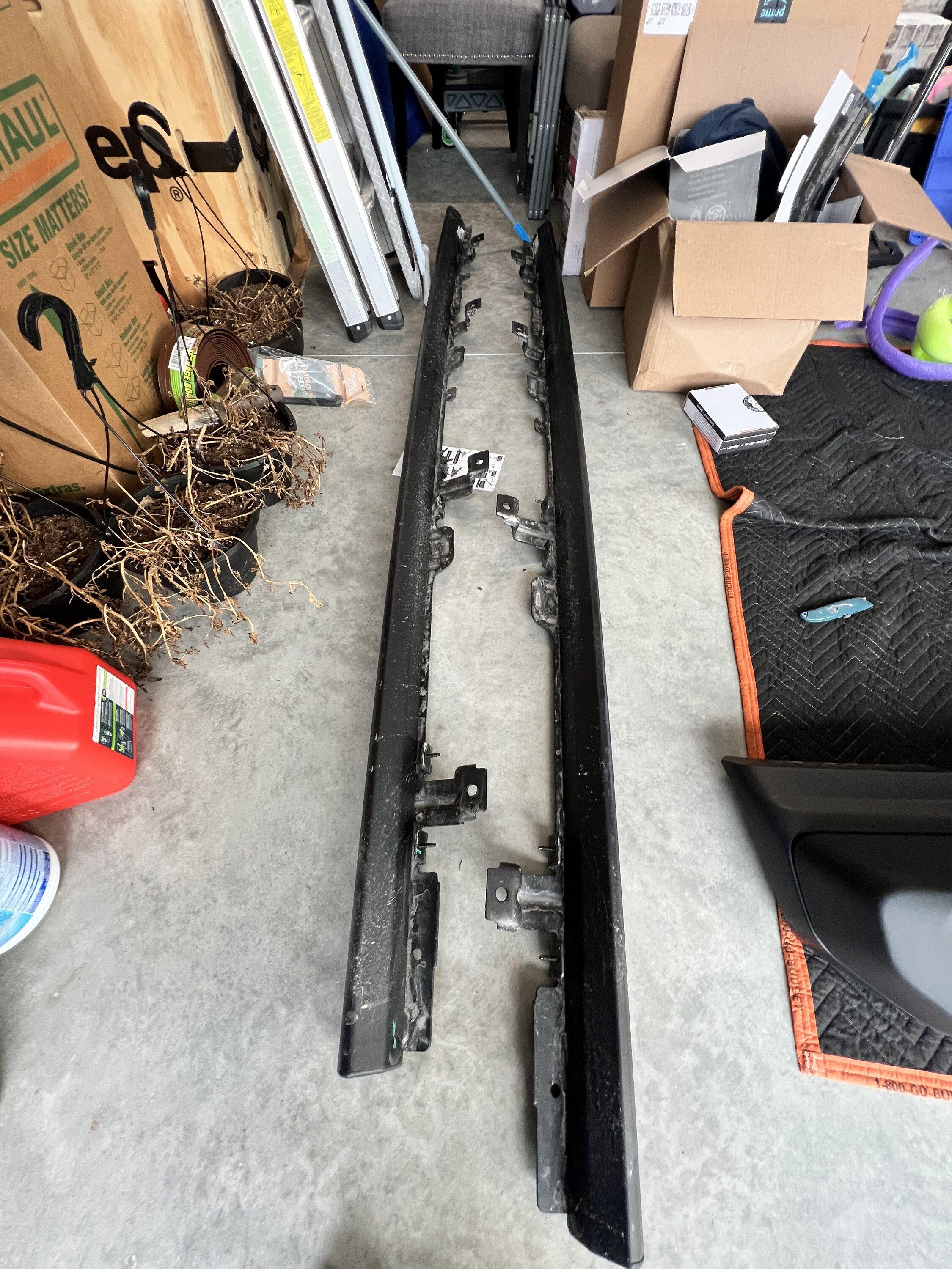 Jeep Gladiator OEM Rock Rails E397E9DD-7A2D-4D46-A8B4-06911AB1149D