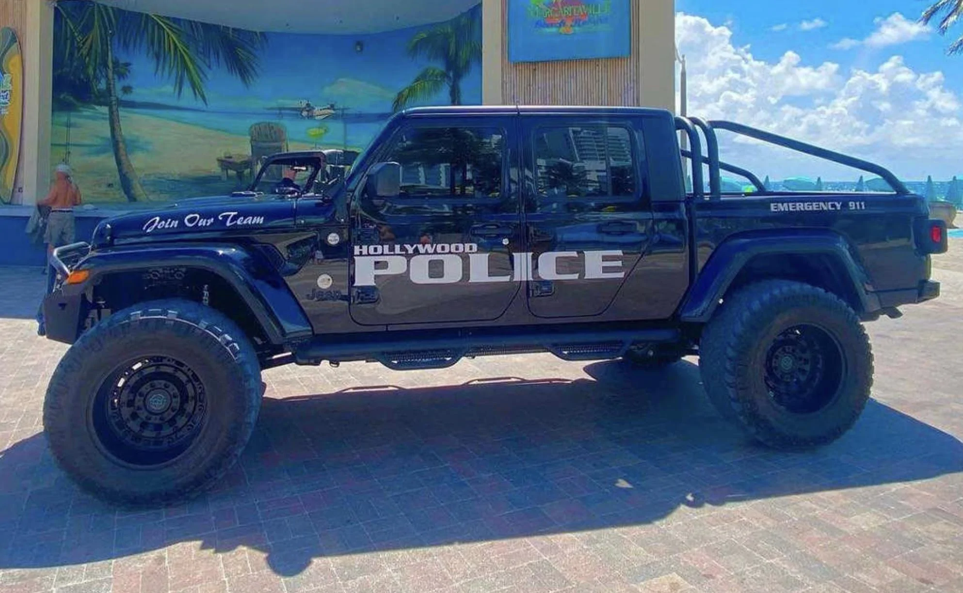 Jeep Gladiator New Gladiator Police Trucks in Hollywood, FL Jeep Gladiator police car vehicl