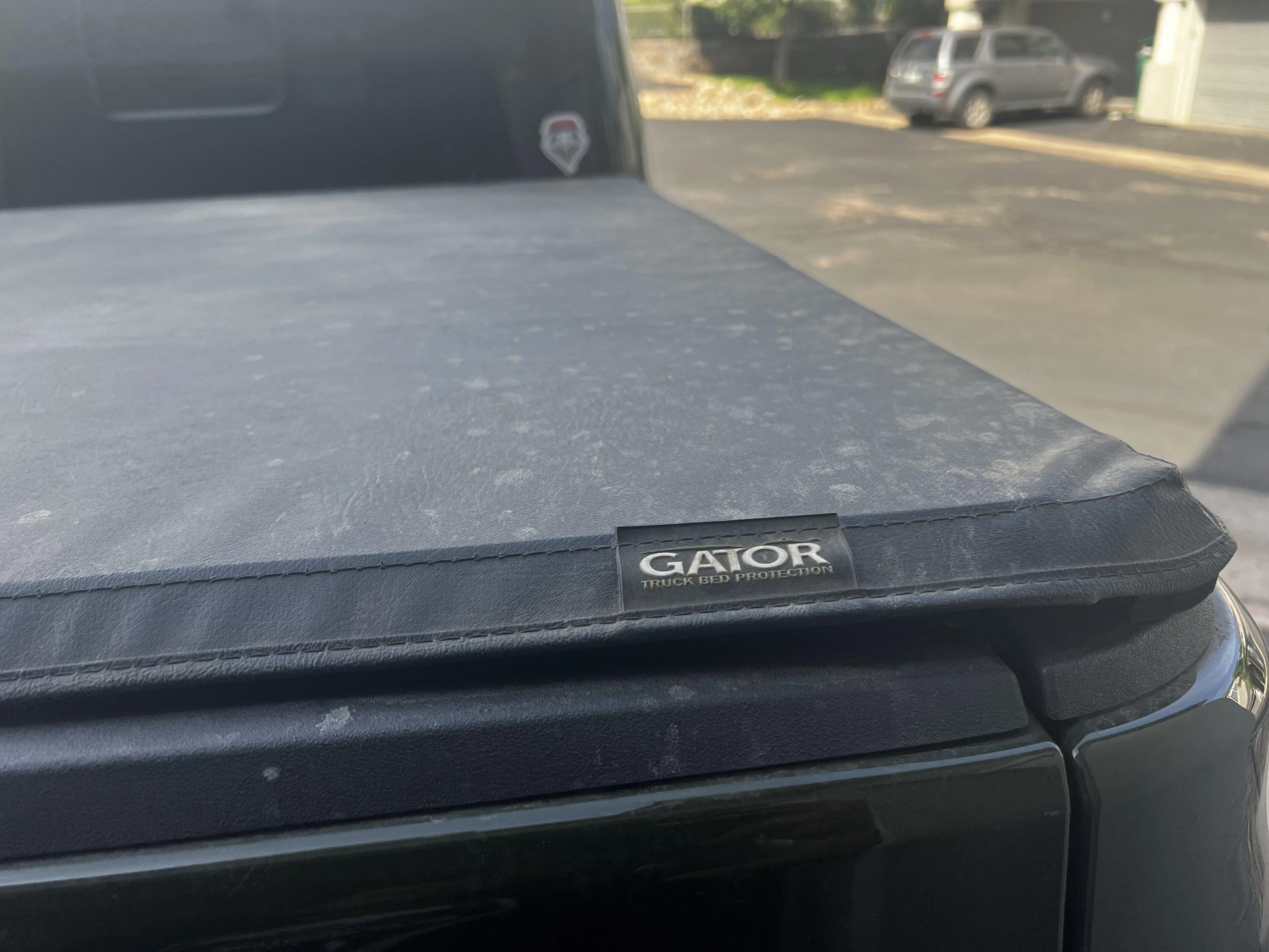 Jeep Gladiator bed cover by gator 45BE61E3-39F7-4AAC-93A1-EA8162372DAE