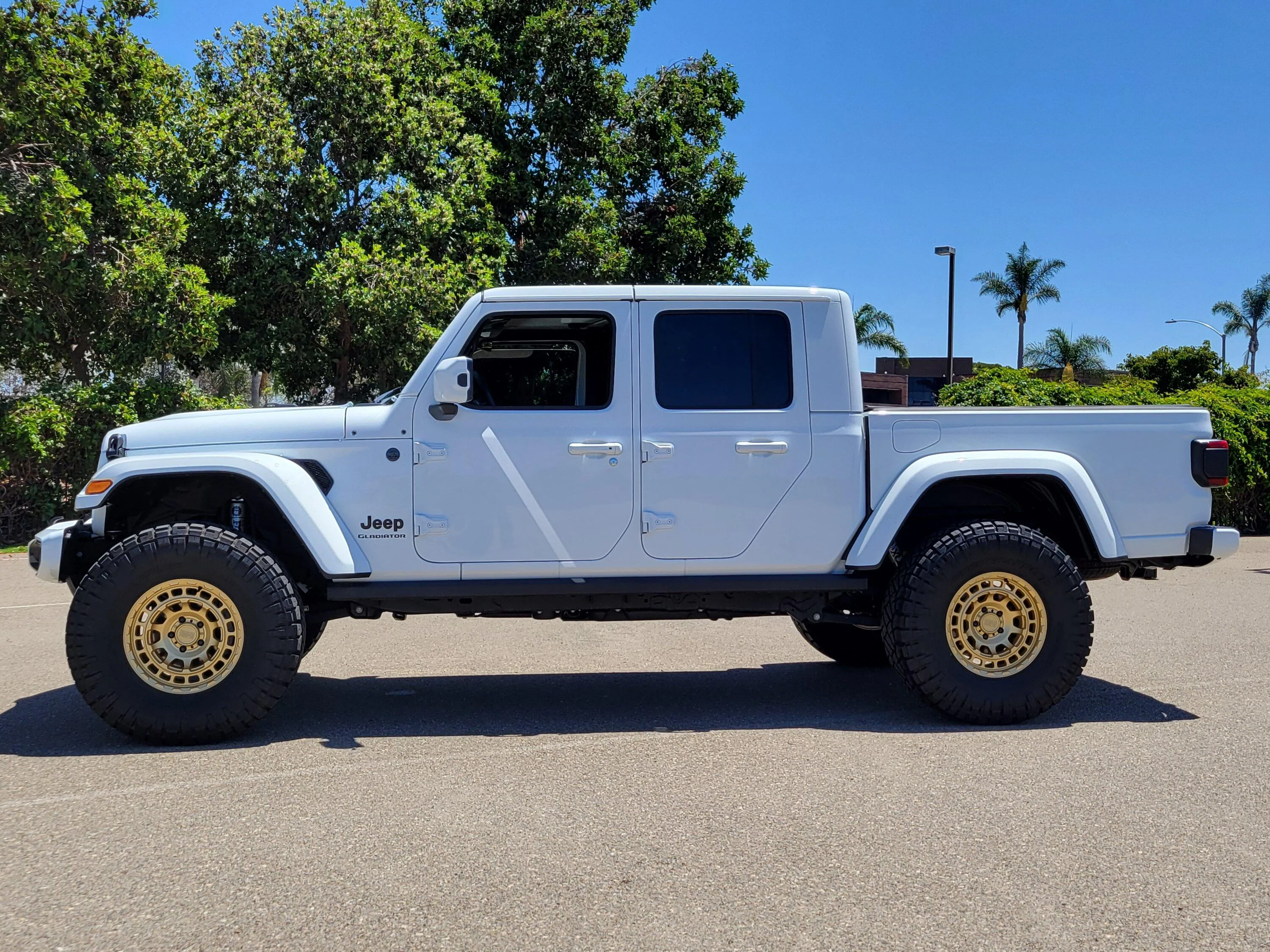 Jeep Gladiator 2021 High Altitude EcoDiesel 5k miles 322D8A00-00D6-427C-B7EF-DC5EAF0B115A