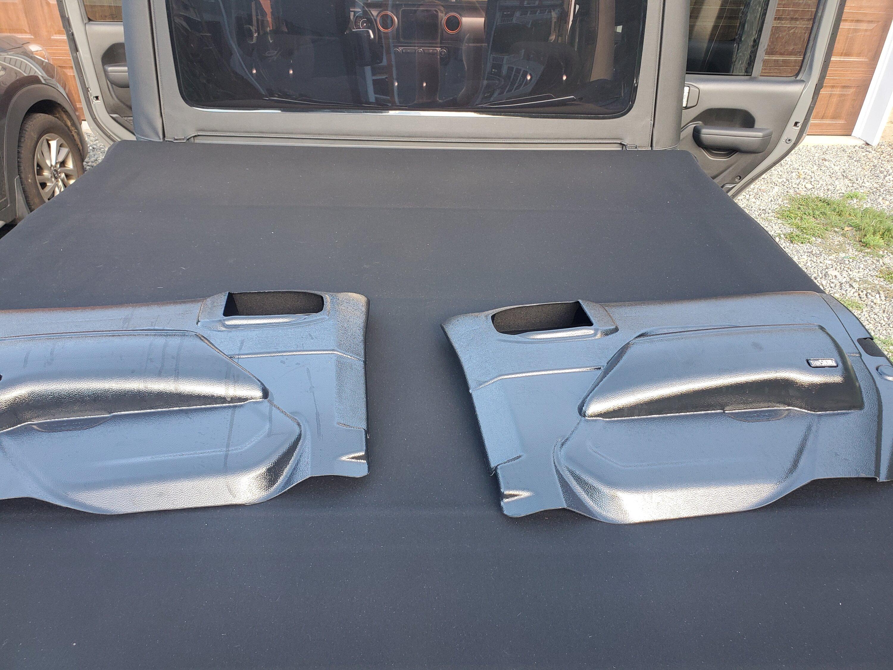 Jeep Gladiator ThinSkinz door panels, sun shade 20220806_074705