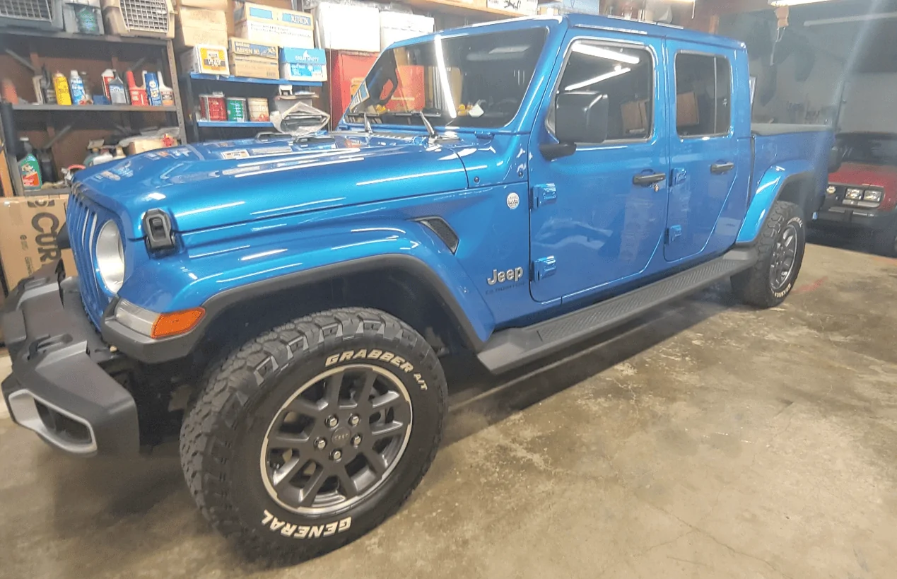 Jeep Gladiator Upgrade highway to AT, wider but not taller 1659815757511
