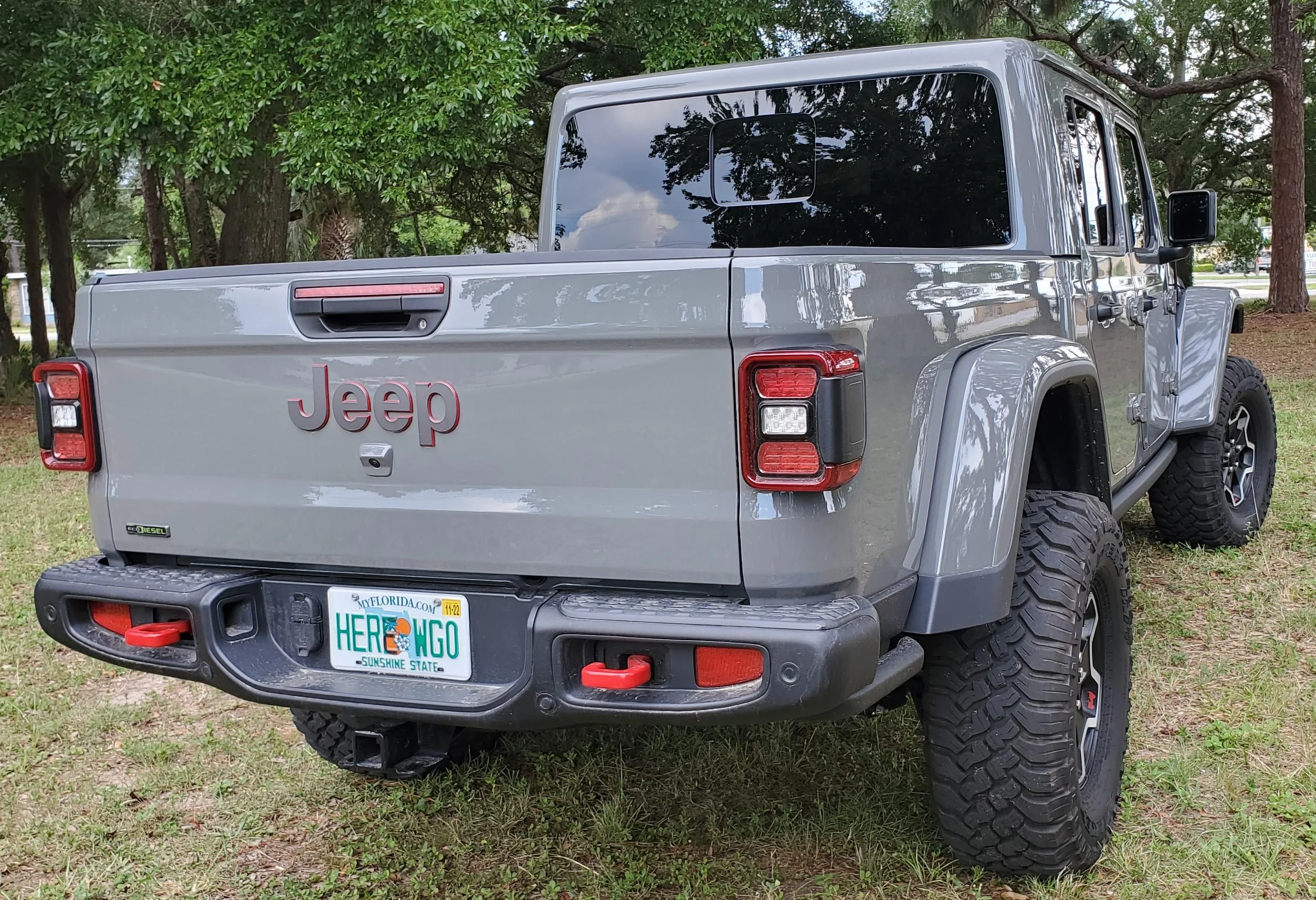 Jeep Gladiator STING GRAY Gladiator JT Club 20220806_Back_CropP