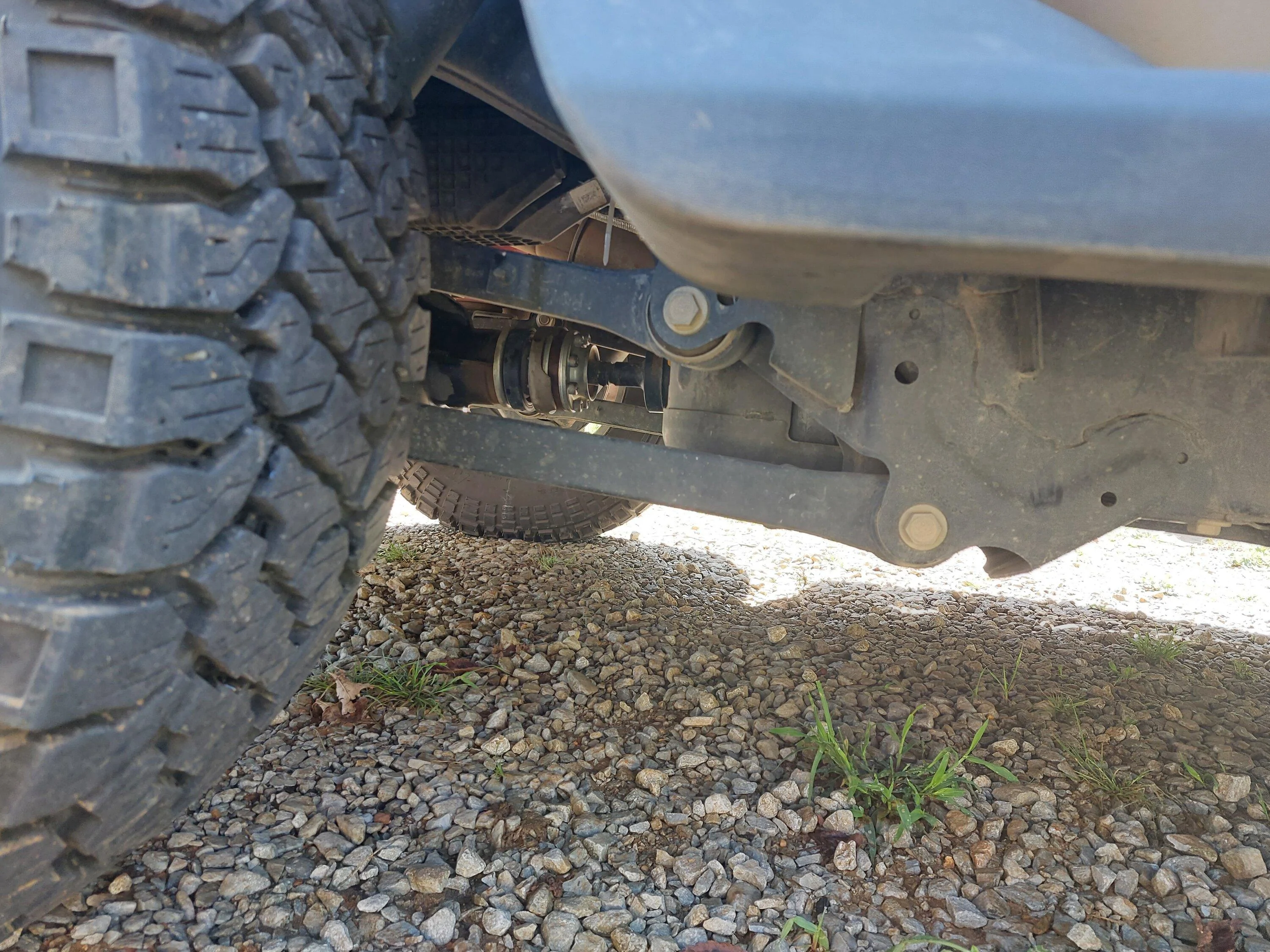 Jeep Gladiator Another AirBag question vs replacing rear springs 20220807_105628