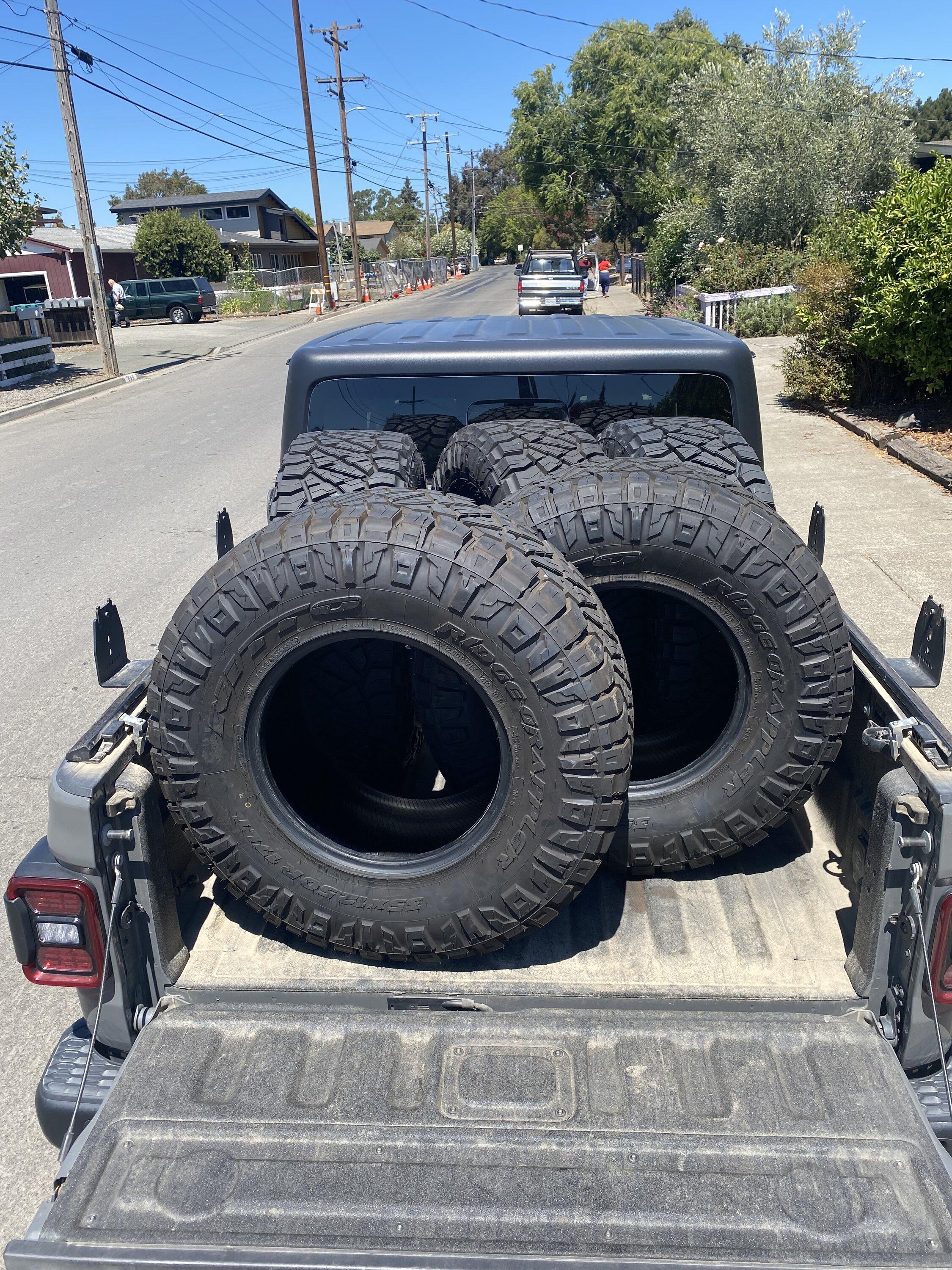 Jeep Gladiator What did you do WITH your Gladiator today? CA54689D-8A6E-4D6B-9C9D-DF960D5BD4E2
