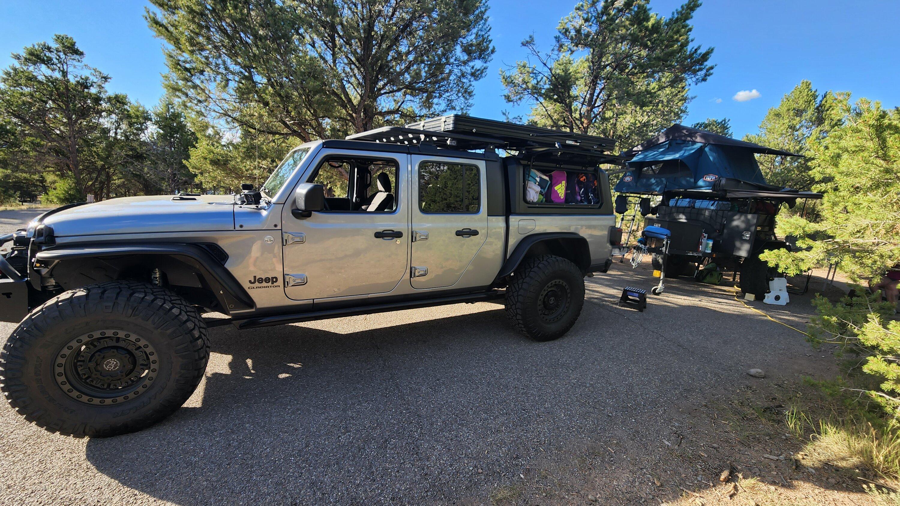 Jeep Gladiator A week in ouray and tine test out the redarc / inverter set up. 20220807_182309