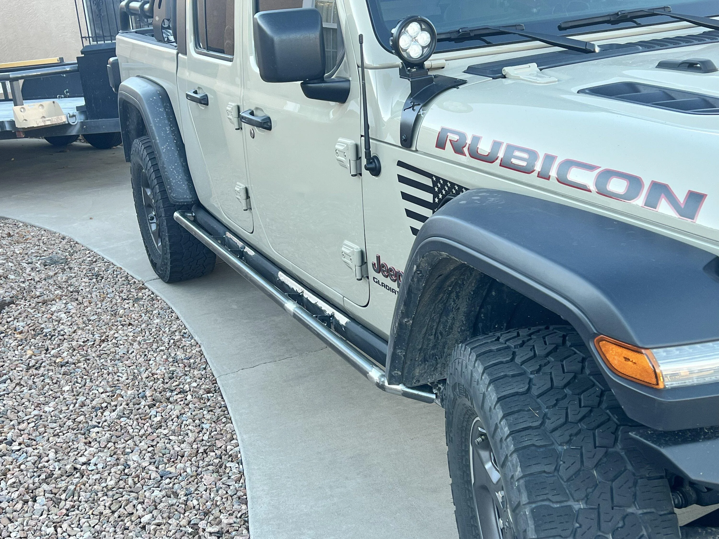 Jeep Gladiator Has anyone modified their Rock Rails by welding on step bars (like this)? 4723DFB6-4427-46AF-80C2-6D62C4784D49