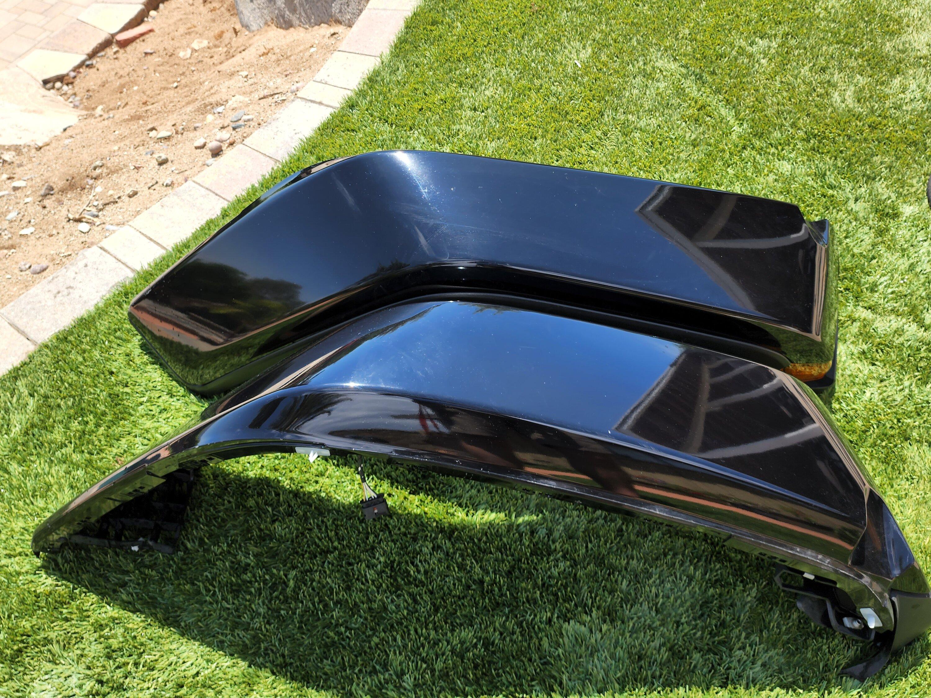 Jeep Gladiator 2021 Jeep Gladiator Mojave Front and Rear Fenders and Liners 20220801_144037