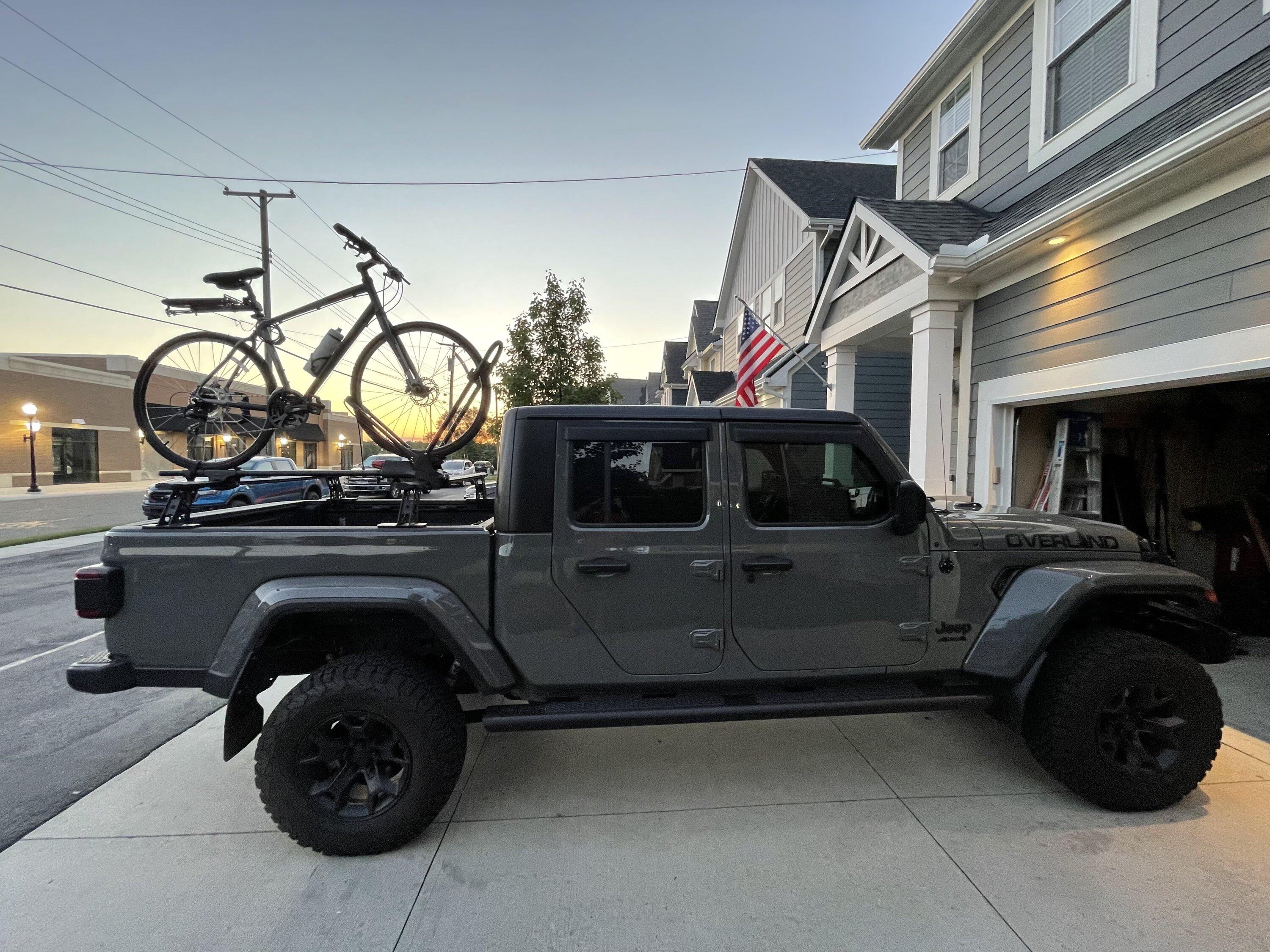 Jeep Gladiator Overland Model, What do you think CADD35C3-5670-4B6D-ACA2-05697836FFBB