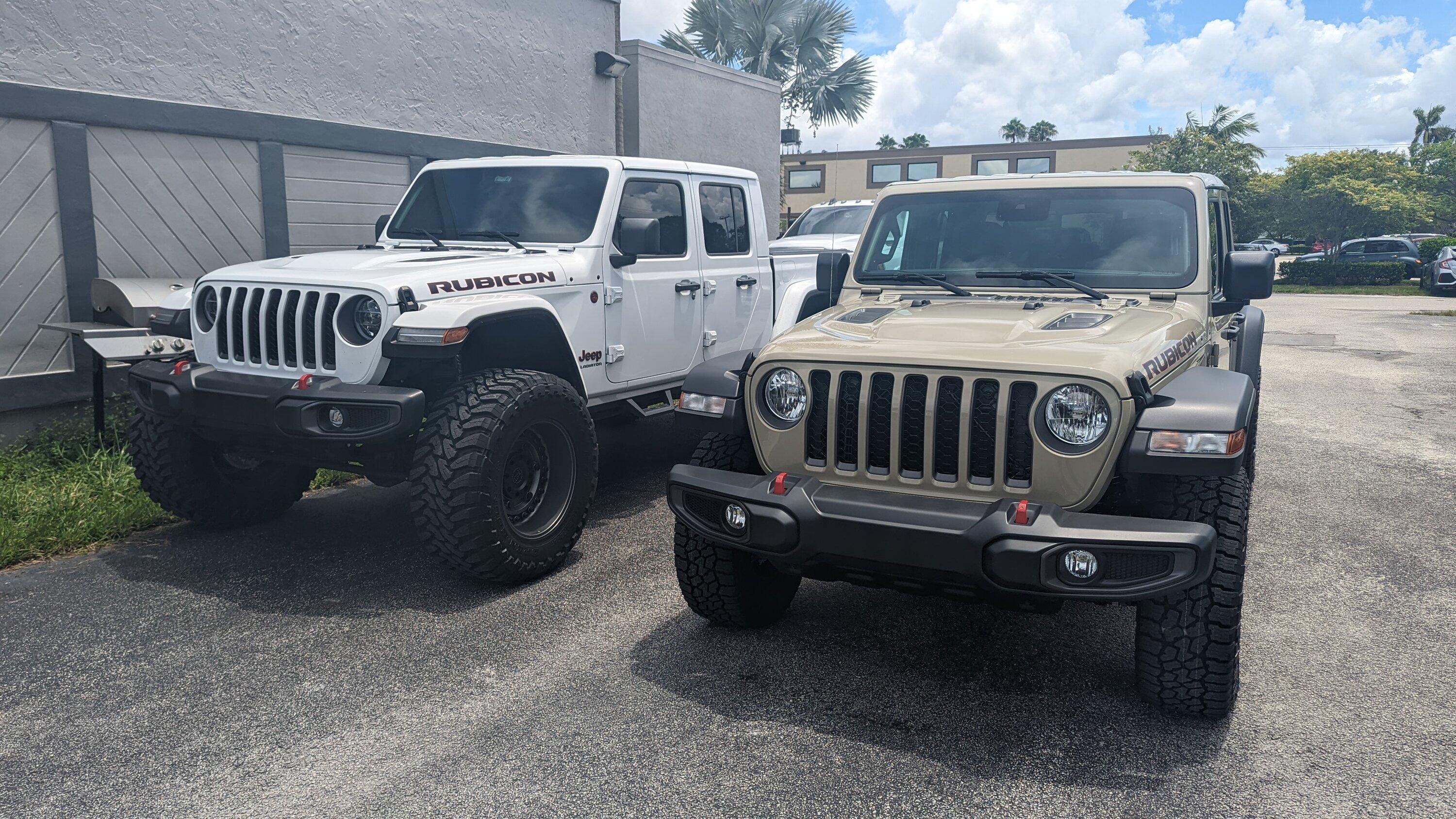 Jeep Gladiator 2022 Gobi Rubicon Build PXL_20220808_175531310
