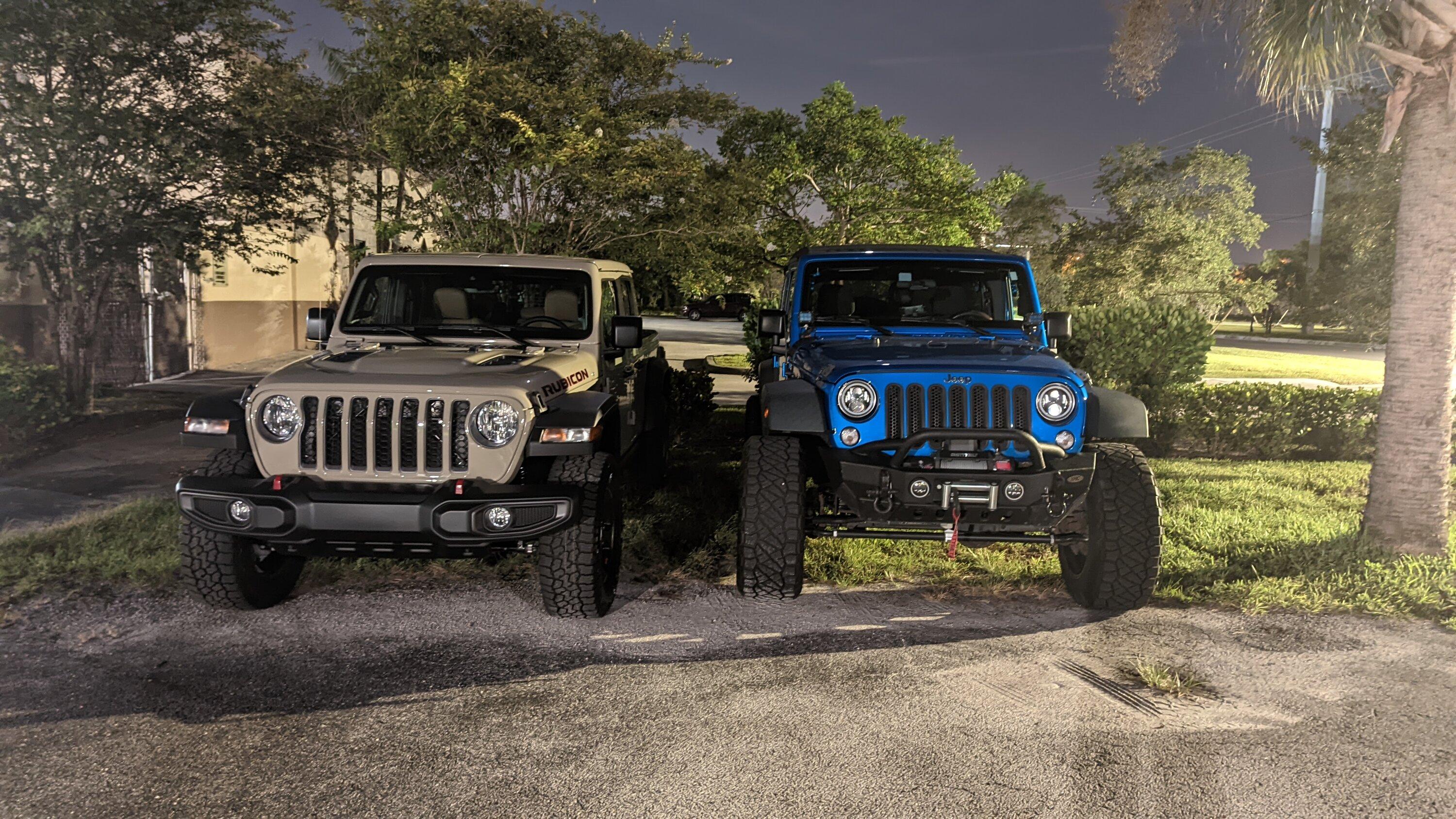 Jeep Gladiator 2022 Gobi Rubicon Build PXL_20220809_031415661.NIGHT