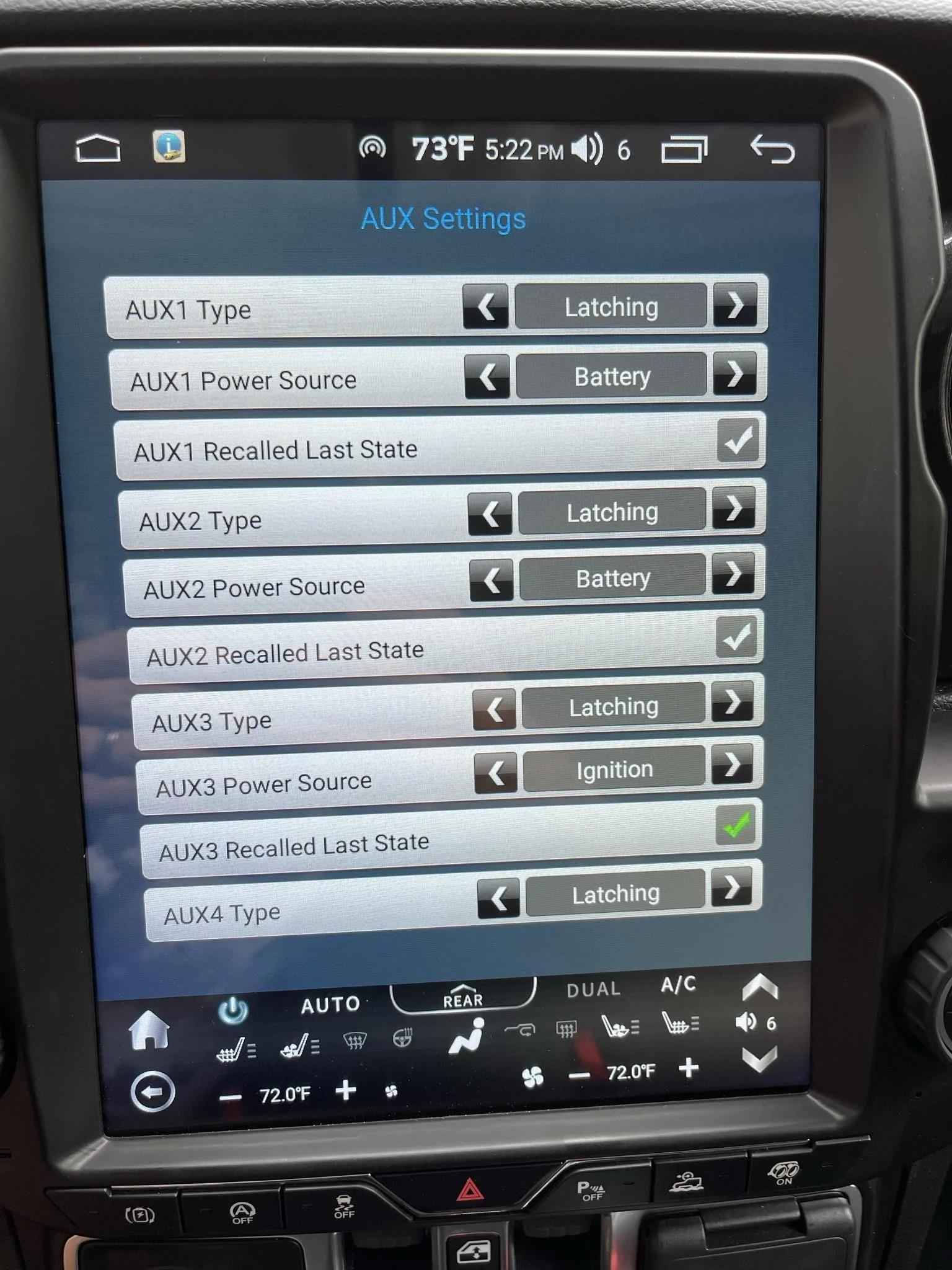 Jeep Gladiator Phoenix Android Radio 7862 model. EE0DD4E8-93D0-457B-B646-363E2F594BE5