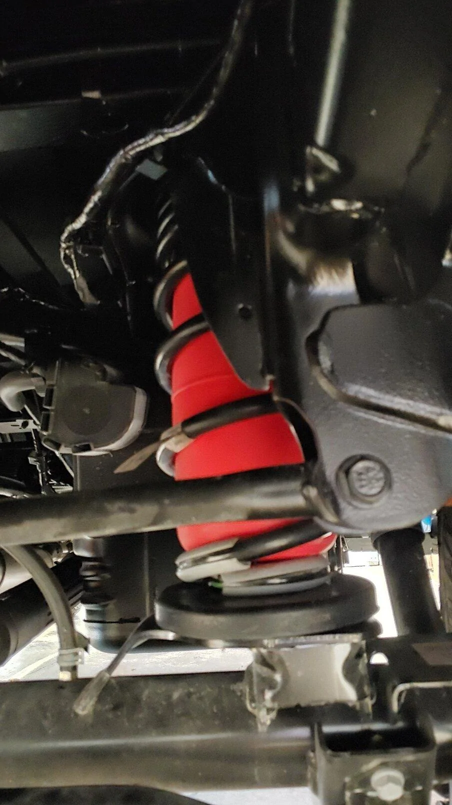 Jeep Gladiator AirLift rear bag system - info you need to know 20220810_175503_HDR