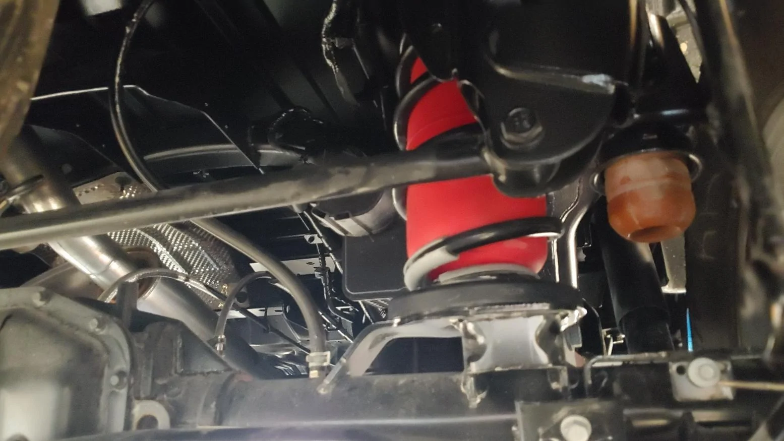 Jeep Gladiator AirLift rear bag system - info you need to know 20220810_175451