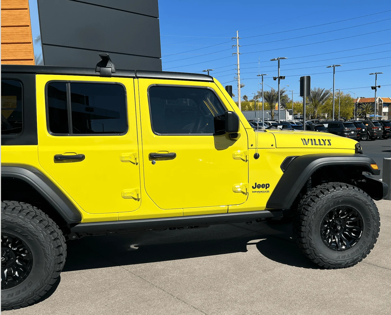 Jeep Gladiator High Velocity Yellow Color Introduced For 2023 Jeep Gladiator 1660199738828