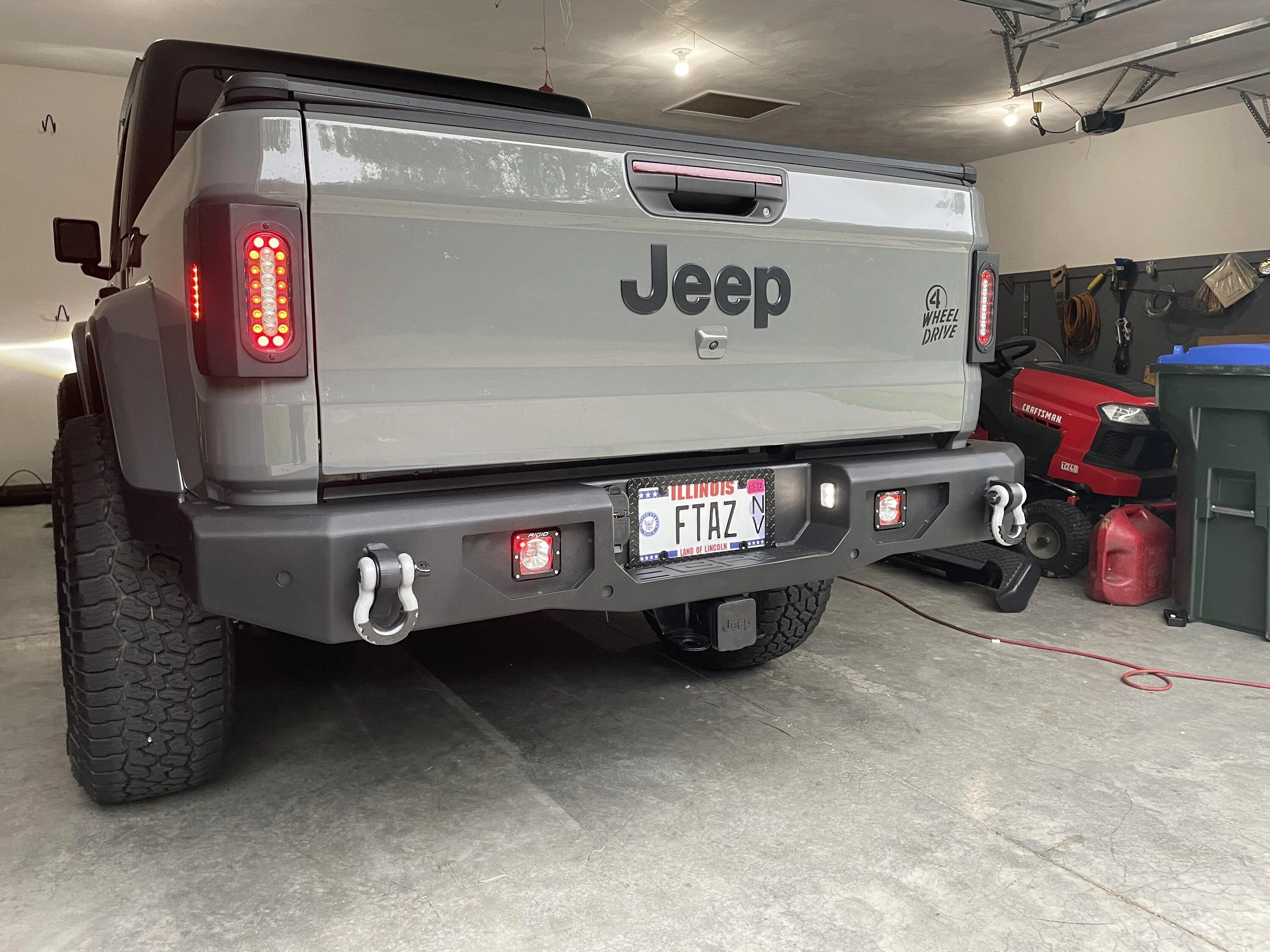 Jeep Gladiator Flush Mount Tail Lights 1D87D531-EE87-4845-8D56-F2ECAF42FDDE