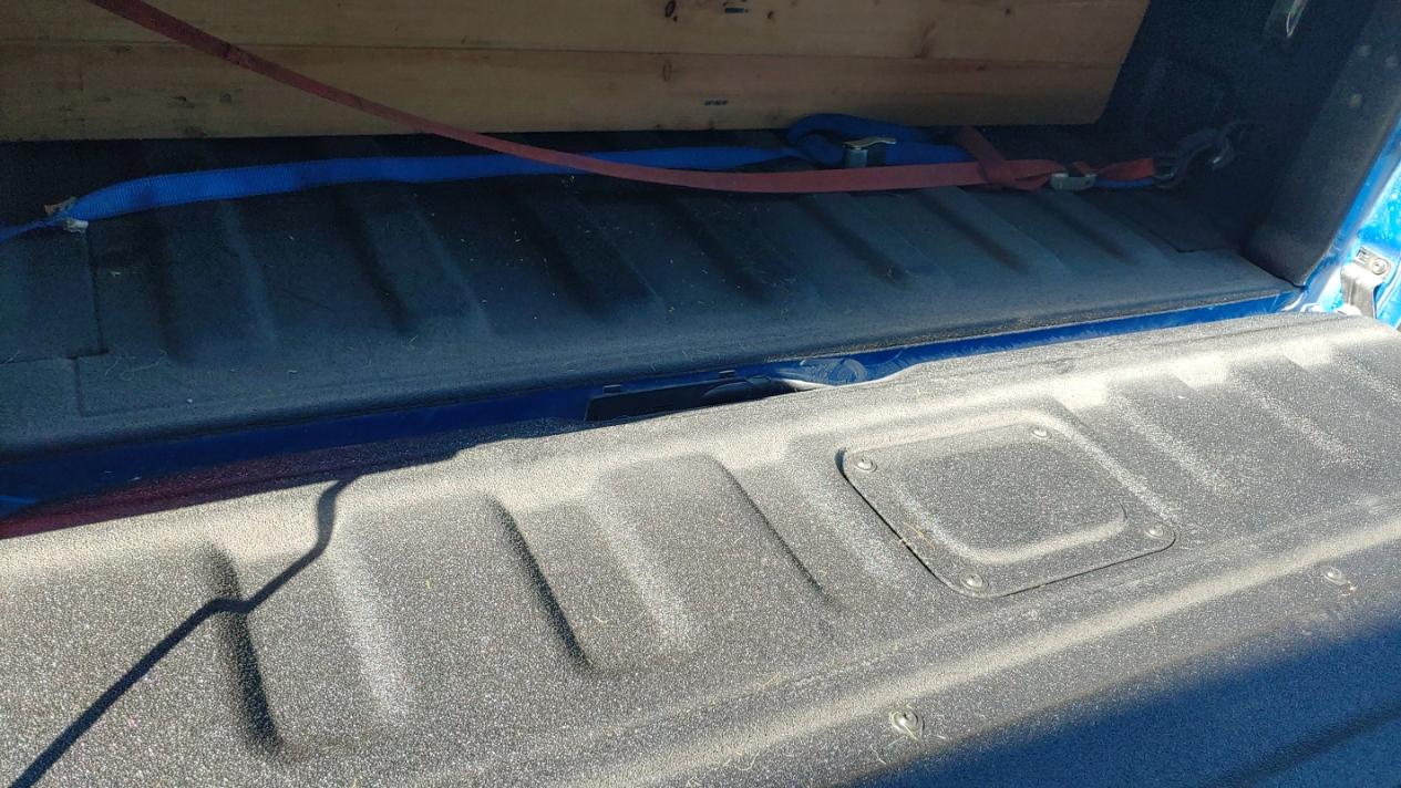 Jeep Gladiator Tailgate Seal 20220731_170919