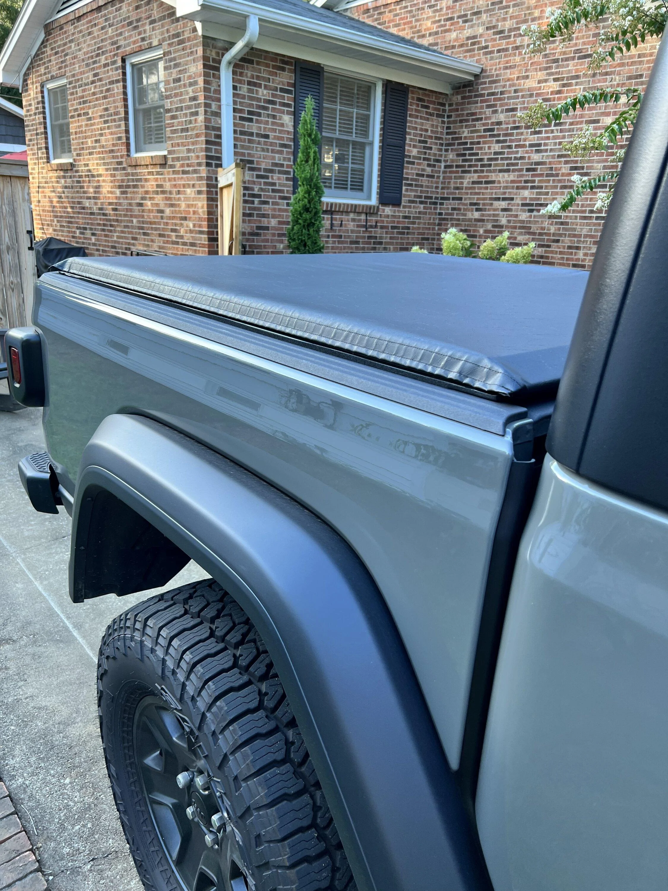 Jeep Gladiator Installed new access literider and bed rug today 90444B7C-70DB-4477-928B-3EB5CF092C50