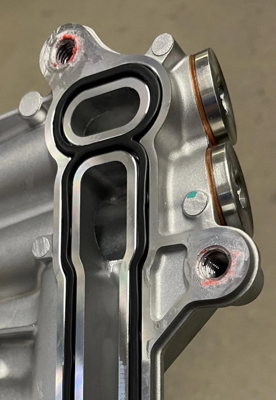 Jeep Gladiator Anatomy of the oil cooler and filter housing. 09F97870-40D2-4CB8-B8F2-6EEF458825AC