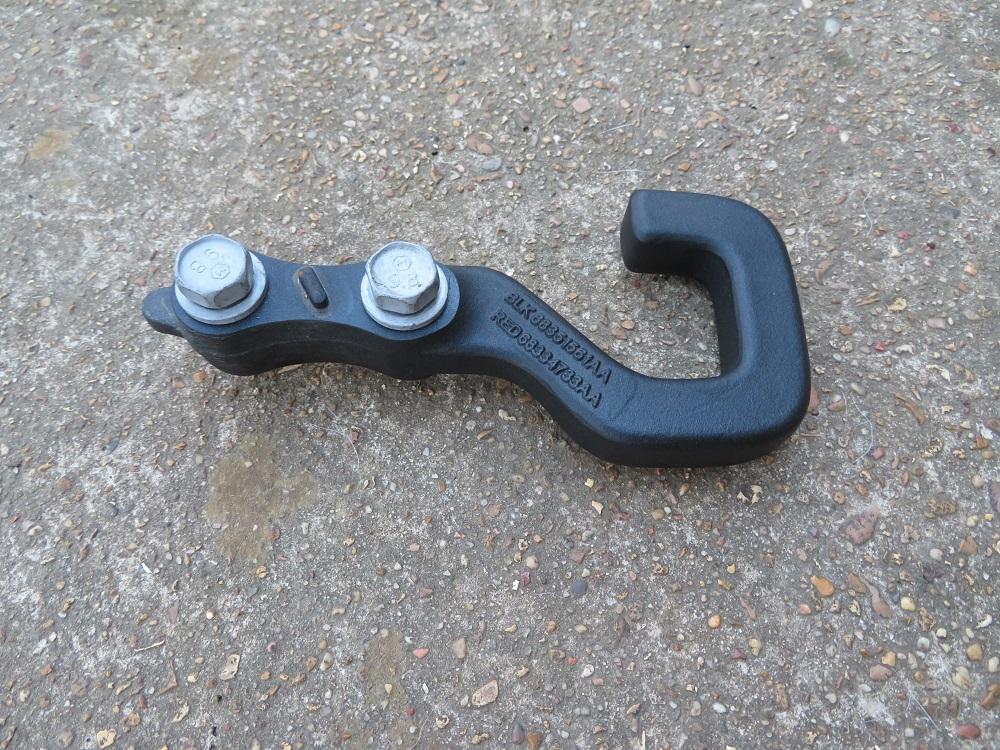 Jeep Gladiator Rear tow hook, black in color IMG_8693.JPG