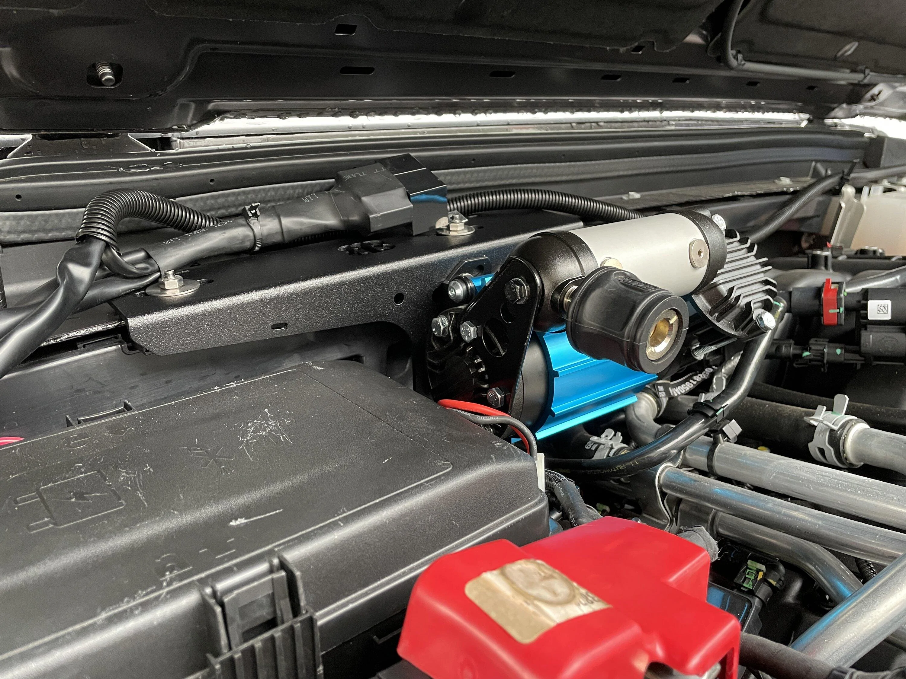 Jeep Gladiator Install of 813 Fabrication's New Underhood ARB Compressor Mount IMG_9843