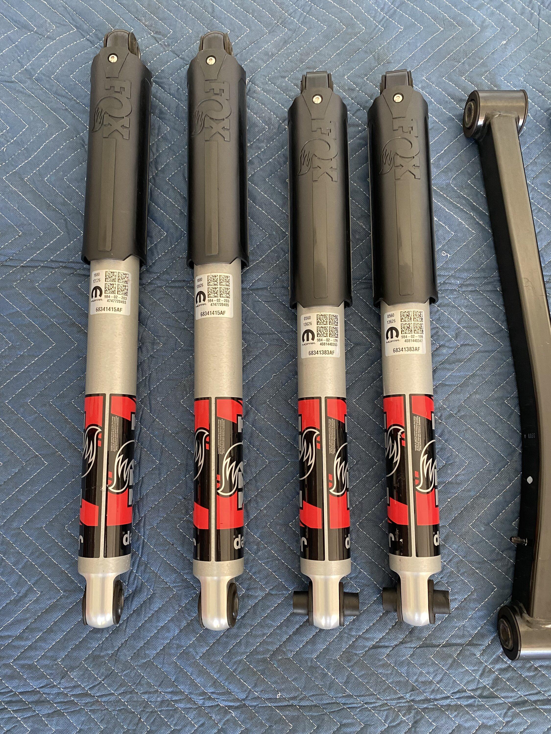 Jeep Gladiator Rubicon Suspension Take-offs.   $250.00 Shocks