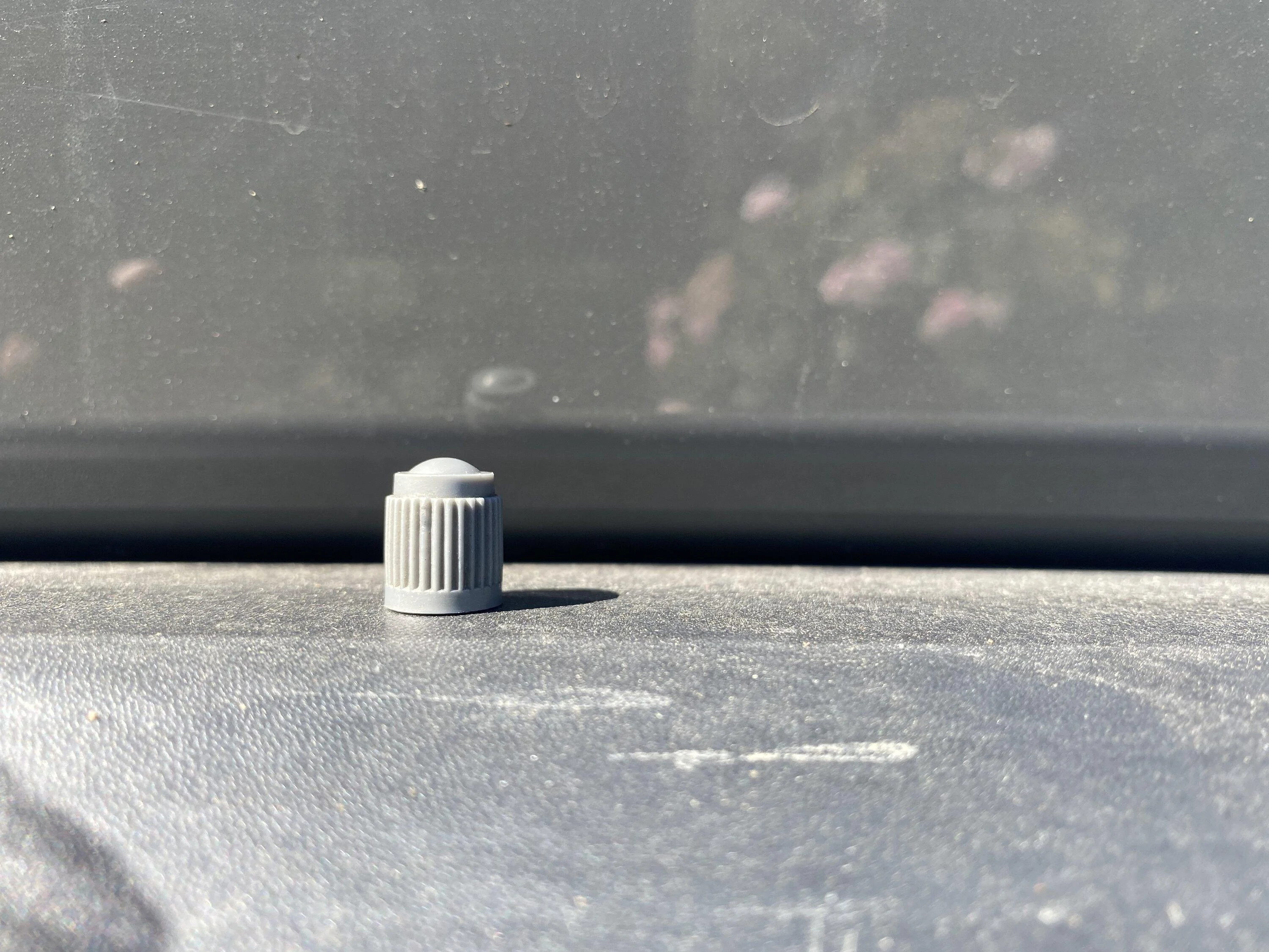 Jeep Gladiator OEM Tire Valve Stem Caps 8552ED88-5498-4AAD-AADA-B7DE6D0DCDB8