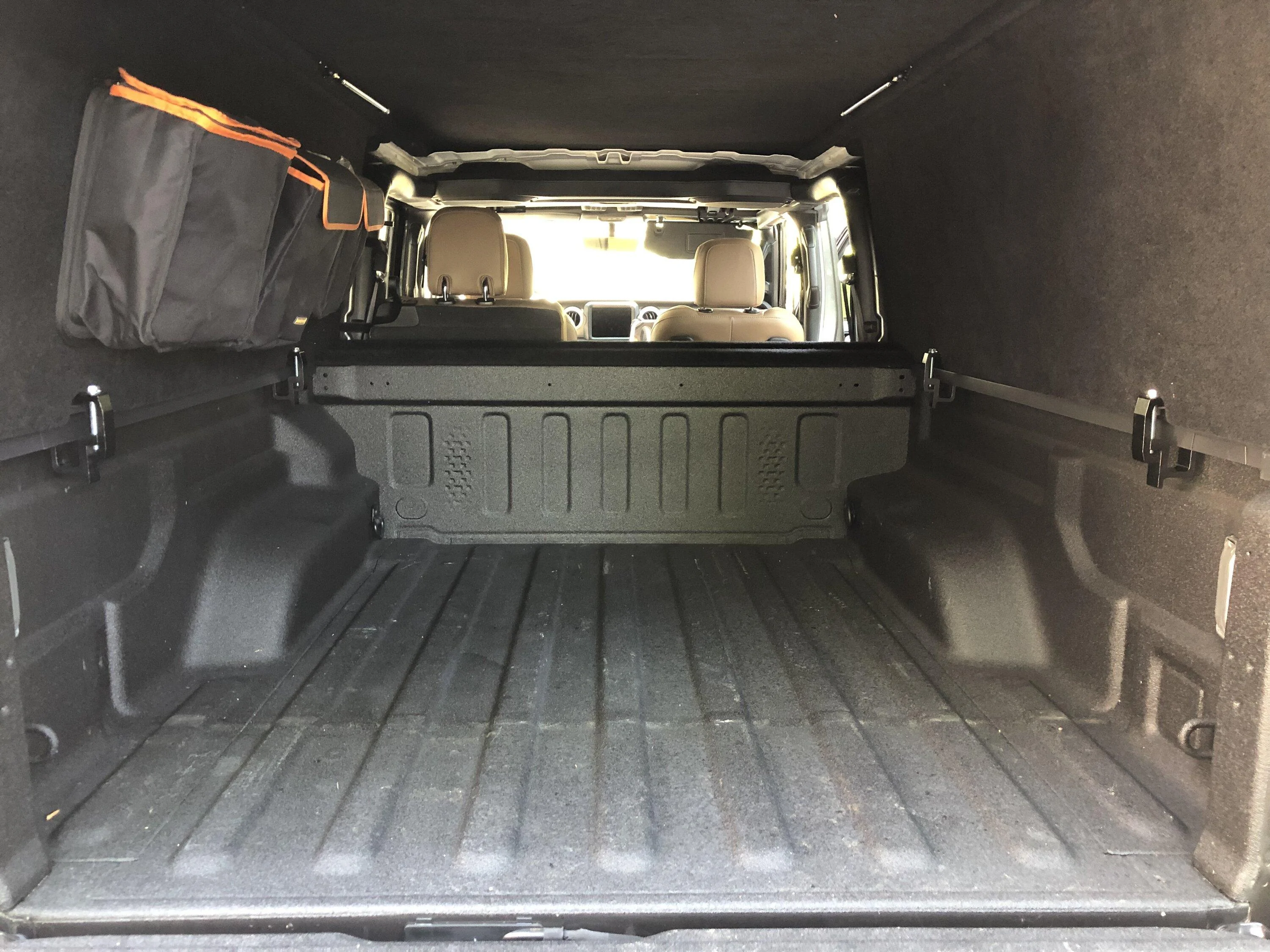 Jeep Gladiator Gladiator Expedition Rigs 2E9D7FBF-E392-4719-8D12-F8EA36DD19D9