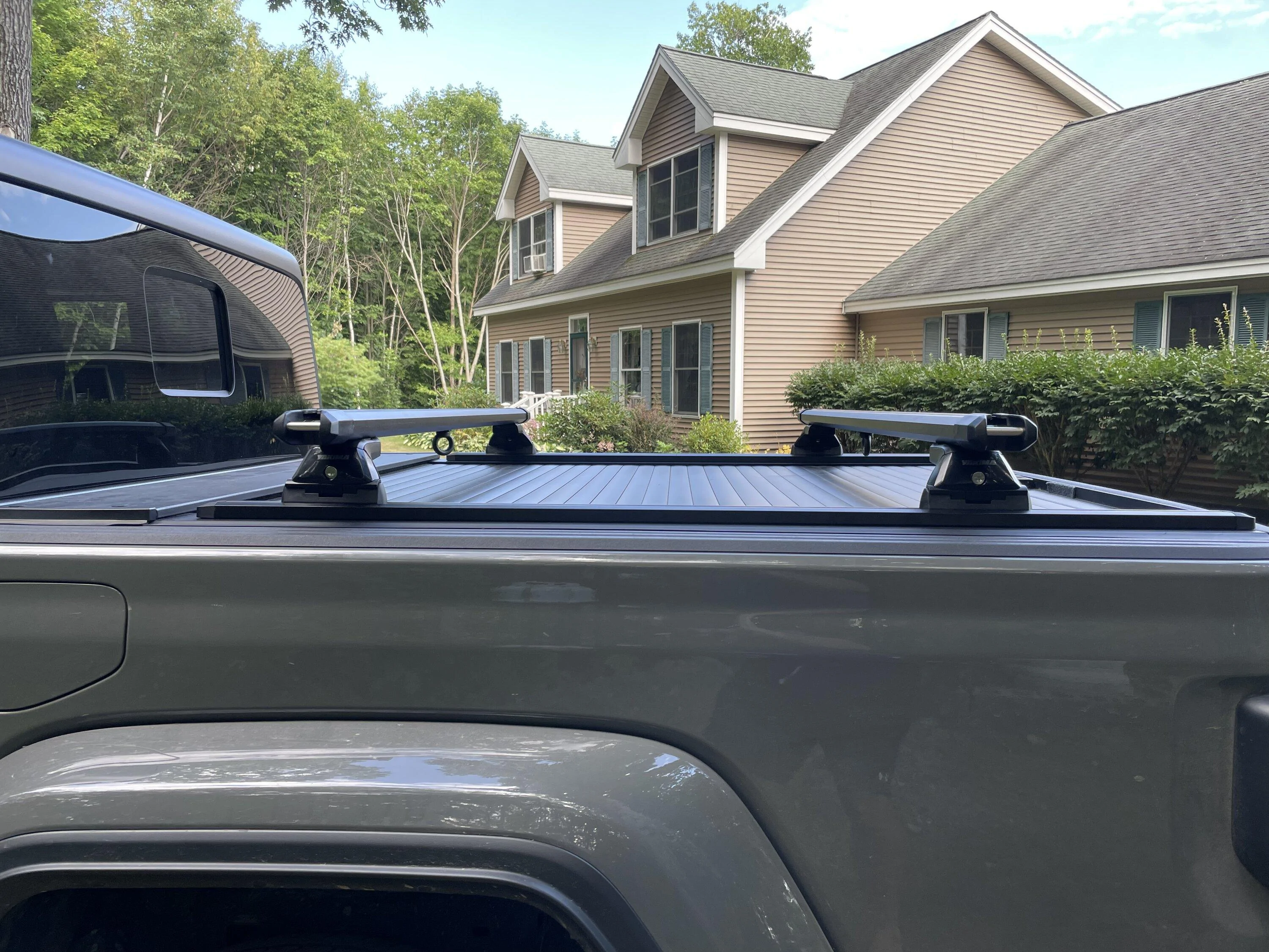 Jeep Gladiator Truck Covers USA Tonneau:  Pros and Cons? FD8F79B5-C114-4794-A6B4-8AC90112E59D