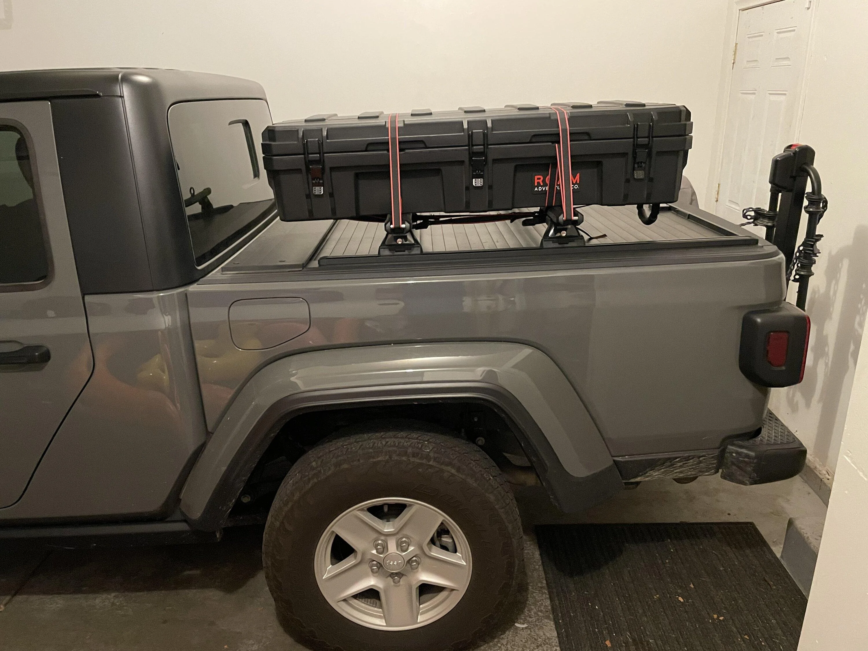 Jeep Gladiator Truck Covers USA Tonneau:  Pros and Cons? DEA633BB-6C34-477A-857C-99AD9FA4996B