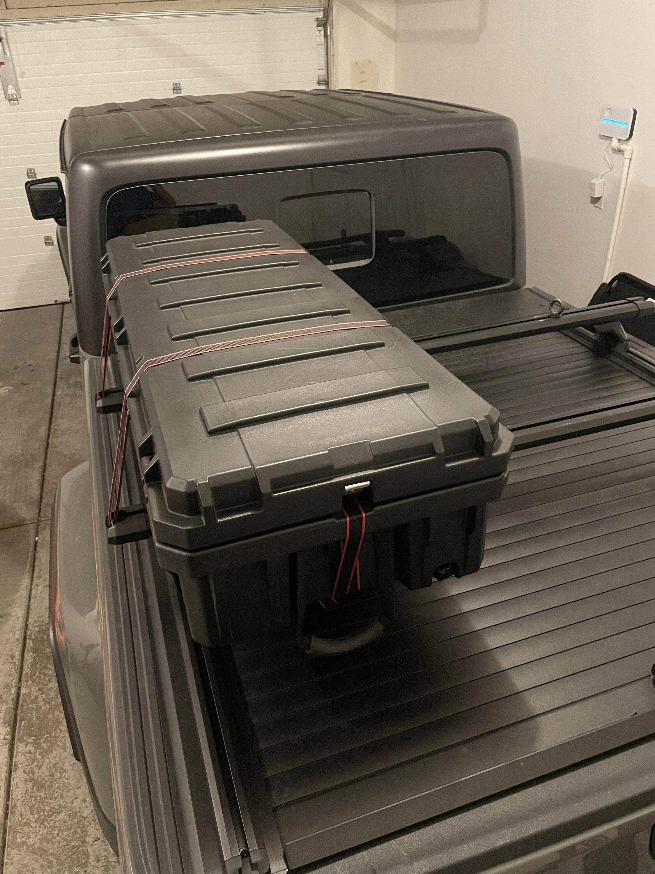 Jeep Gladiator Truck Covers USA Tonneau:  Pros and Cons? 1CF82D54-E34D-40F1-9E95-2F1A6E6DDFE4