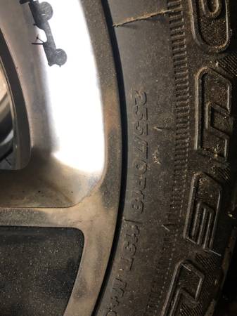 Jeep Gladiator JL Tires and Wheels 00S0S_acZ3SHYbZftz_0lM0t2_600x450