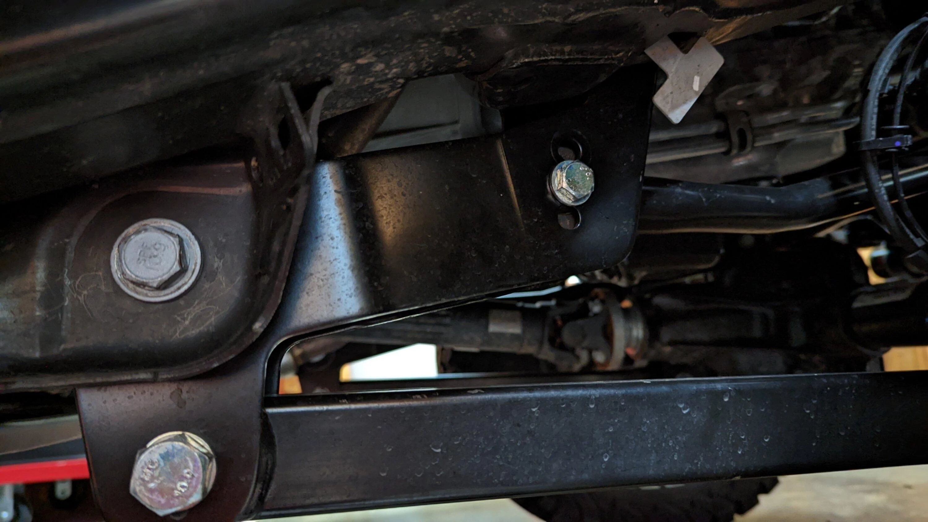 Jeep Gladiator Relocation Brackets vs Long Control Arms PXL_20220815_162436513.MOTION-01.COVER