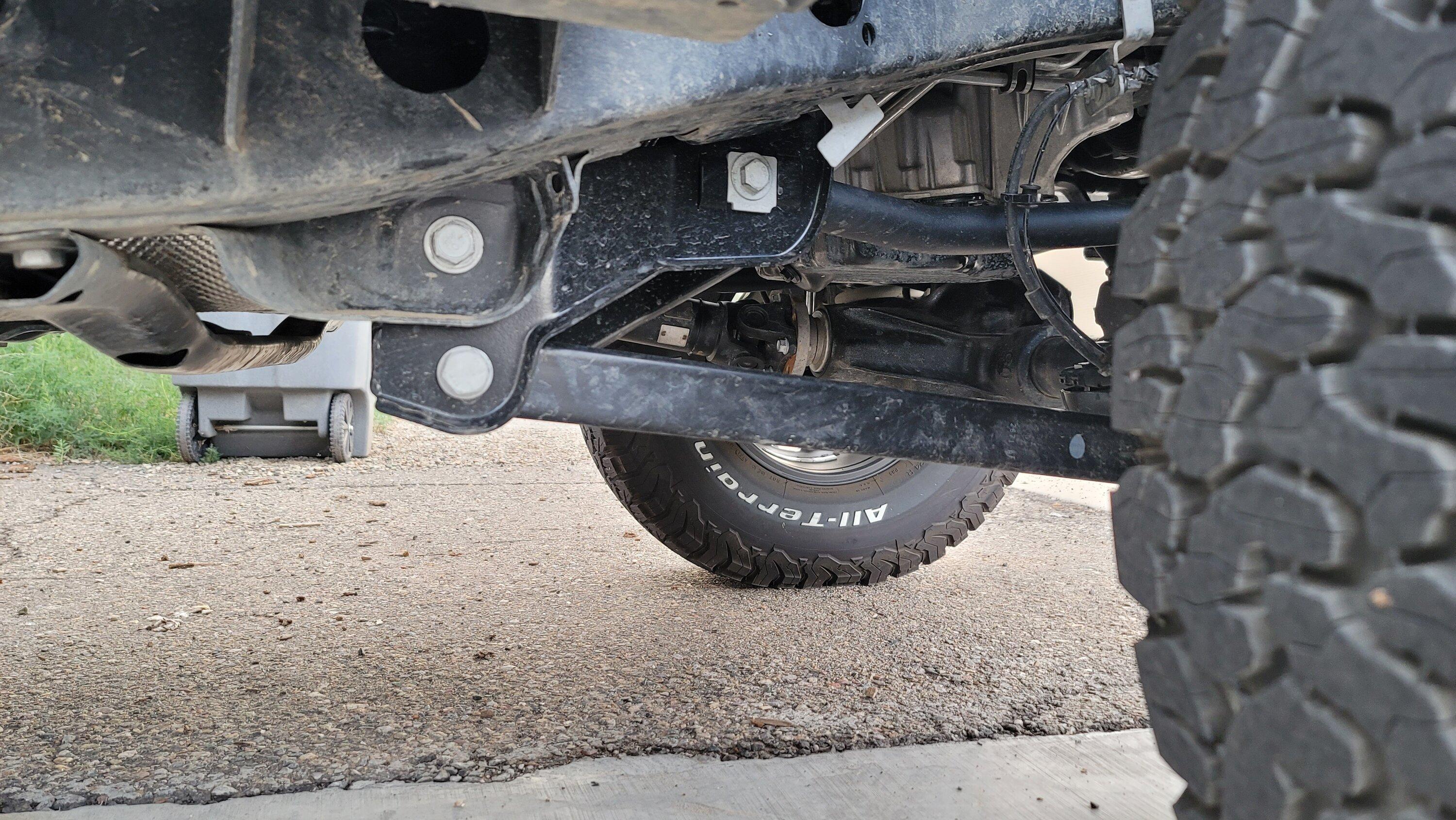 Jeep Gladiator 4.5” lift springs look bent 20220815_183852