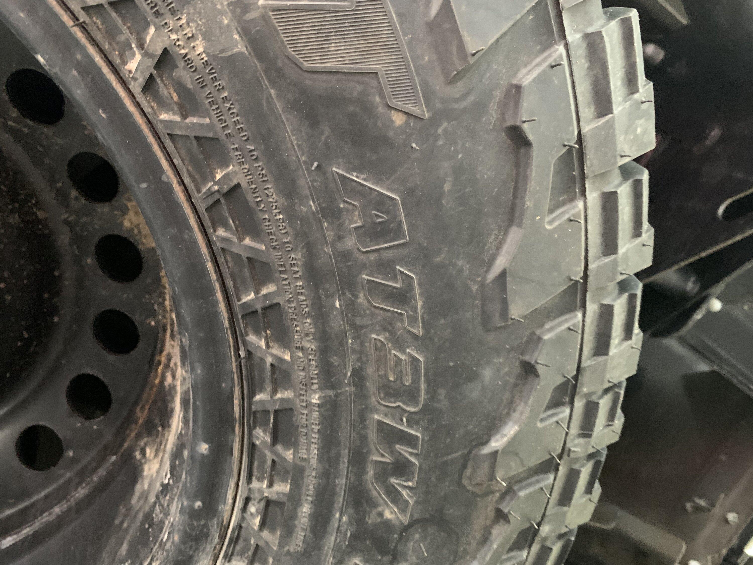 Jeep Gladiator 1 Falken Wildpeak ATW3 285/70/R17 0015B942-6027-4DAB-9FAF-6A19BB19517E