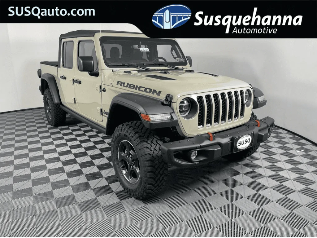 Jeep Gladiator Gobi Gladiators Waiting Room 1660647762076