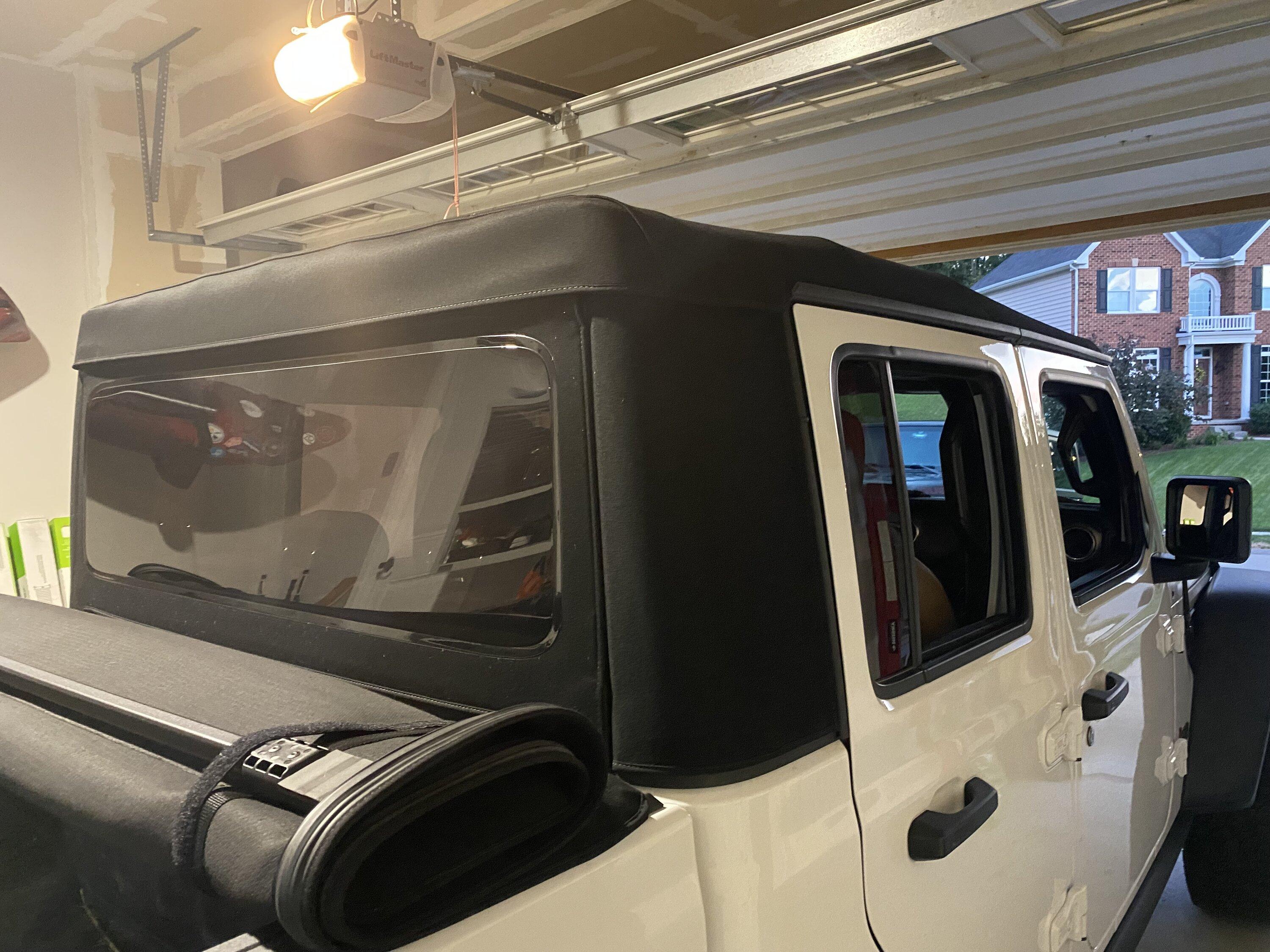 Jeep Gladiator Mopar Premium Twill Soft Top $1000 IMG-3556