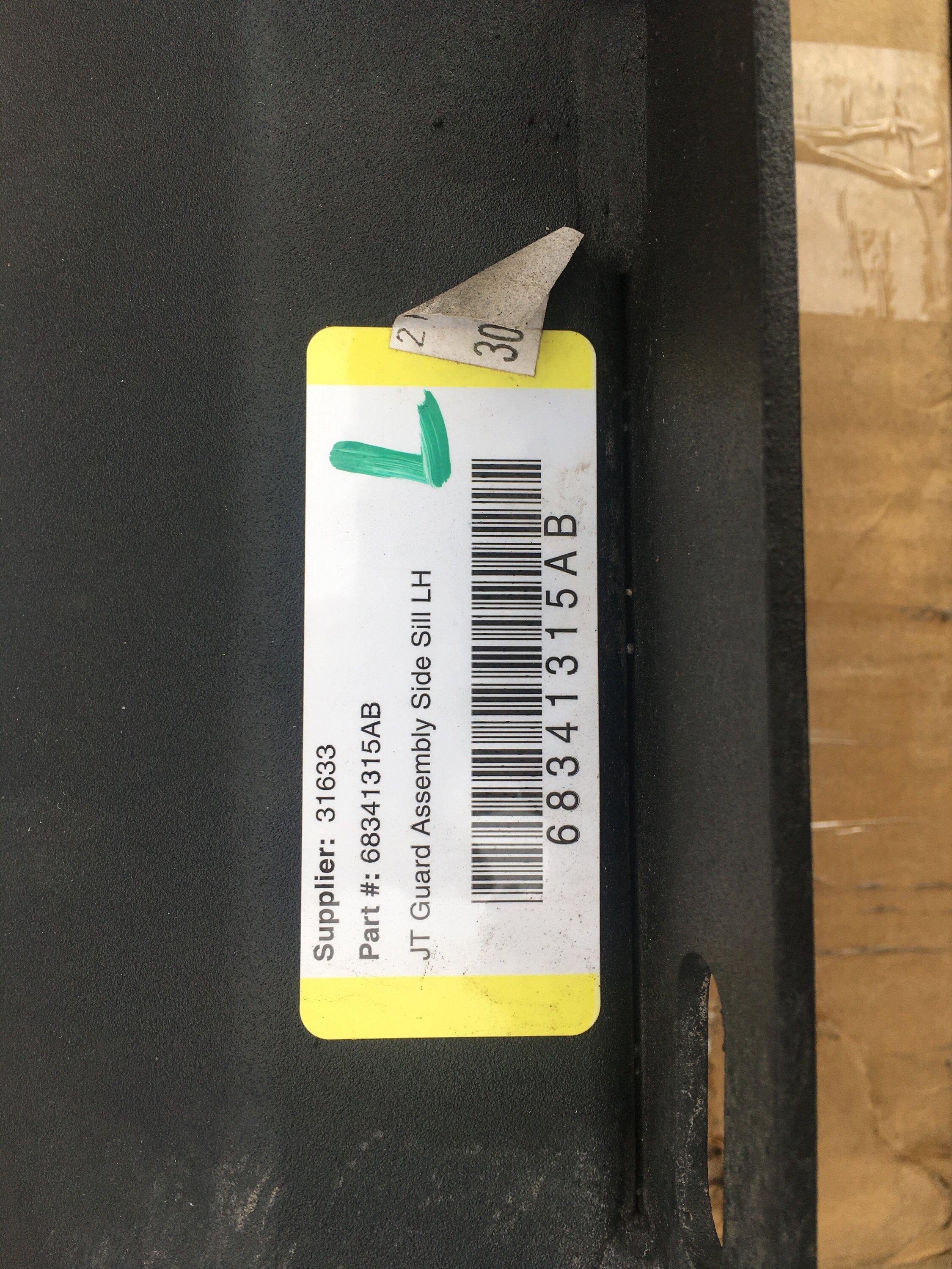 Jeep Gladiator MOPAR OEM Rock Sliders IMG_1166.JPG