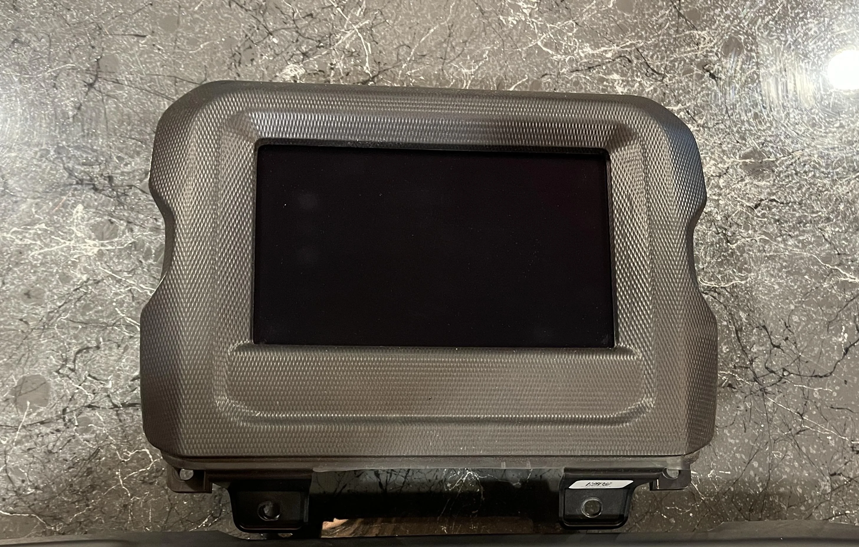 Jeep Gladiator 7” Uconnect touchscreen display radio and bezel $400 2E3ED7EC-F586-4B71-9415-0FC630929D7B