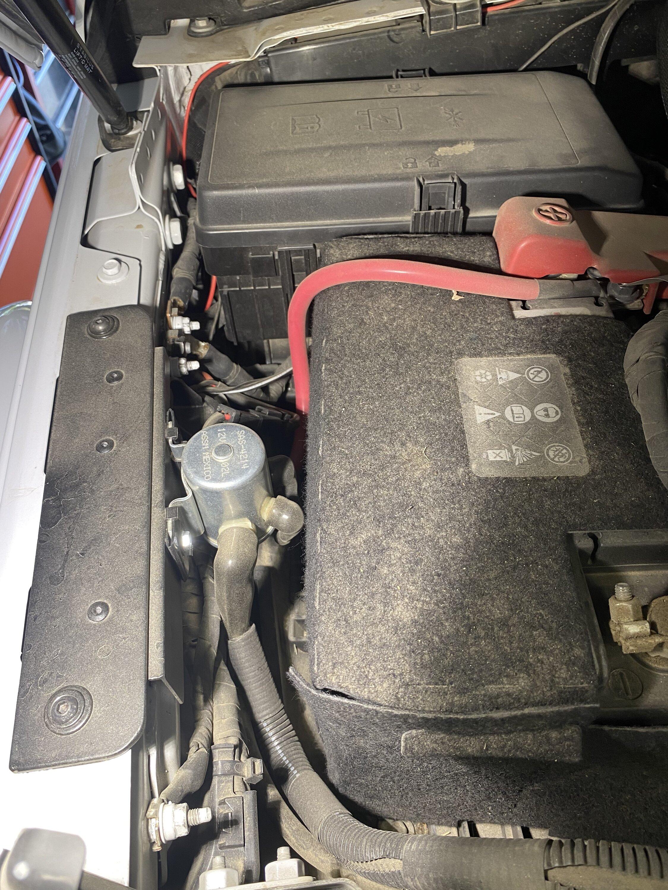 Jeep Gladiator On/off switch for winch controller IMG_6546.JPG