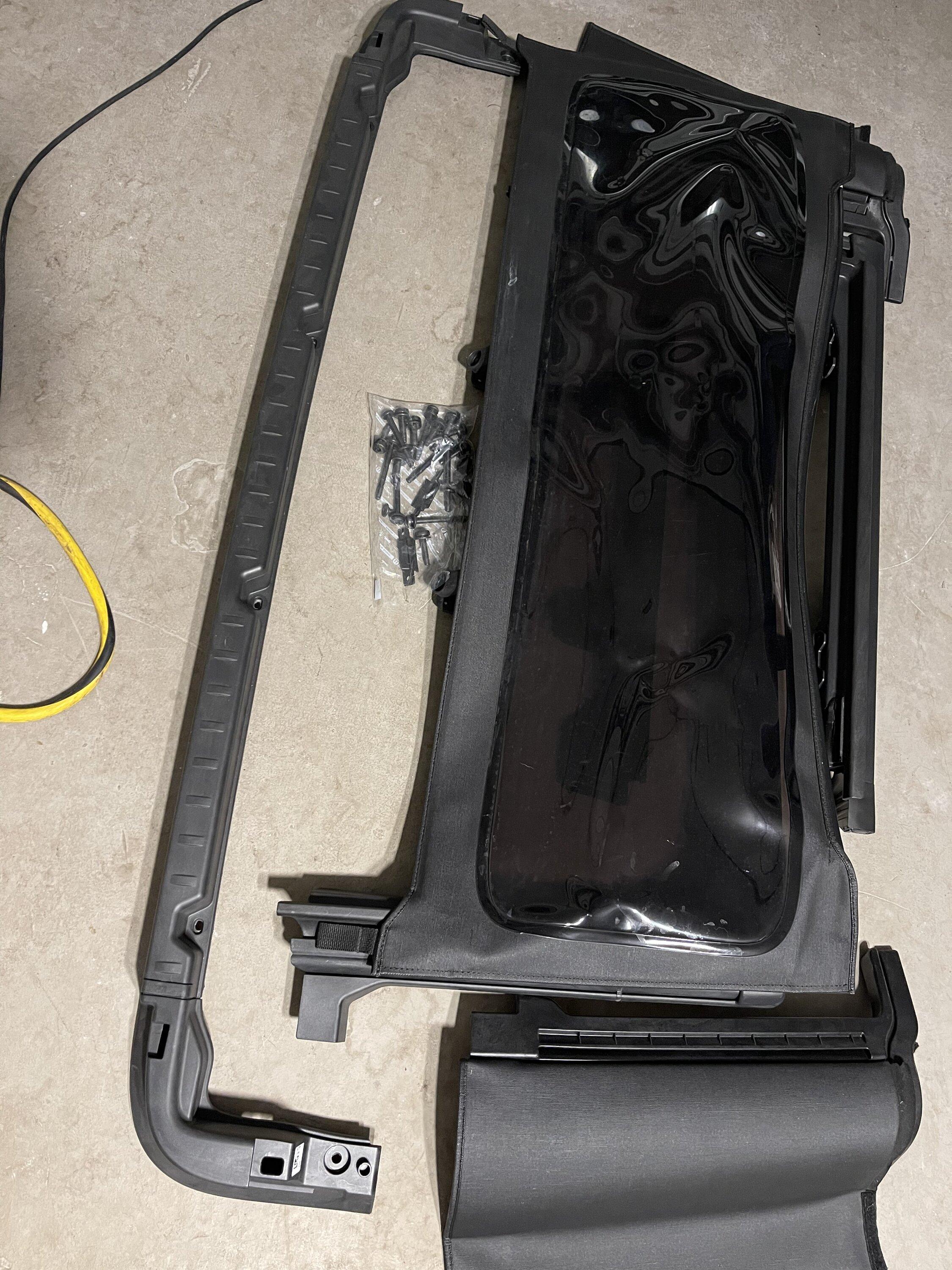Jeep Gladiator Gladiator Soft top for sale BBC7C9D1-5347-4E68-9961-A2DE587A060E