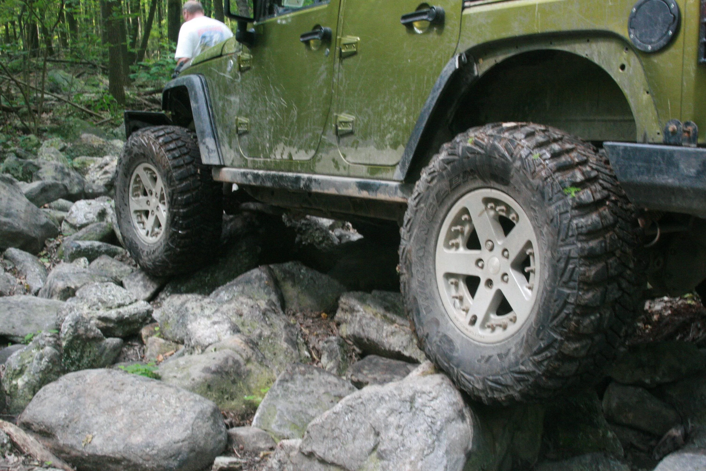 Jeep Gladiator What's the hardest Jeep mod/install you've ever done? IMG_6766