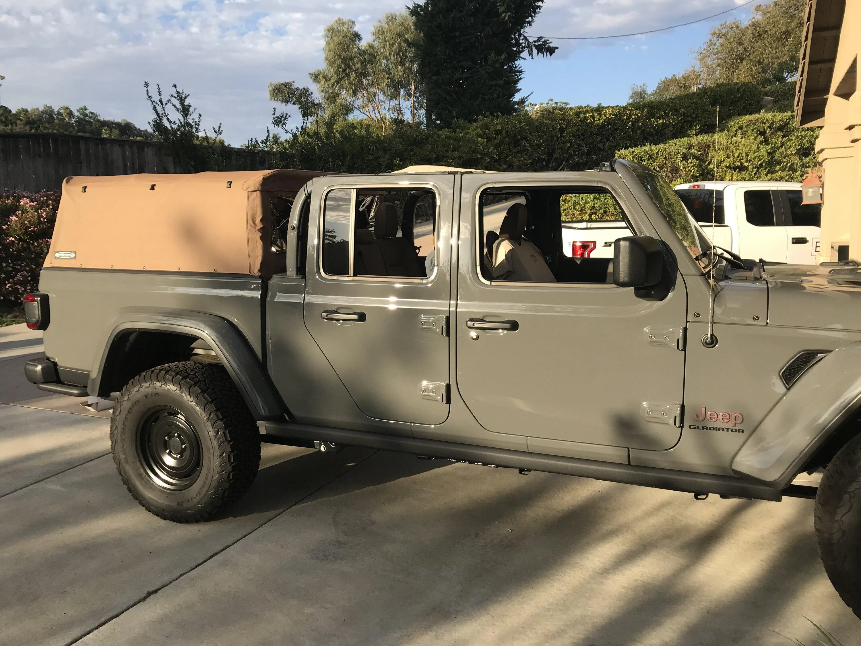 Jeep Gladiator How do you protect your JT when topless? 21DCC2C8-6E99-4AA3-A77F-64846D3D2EBD