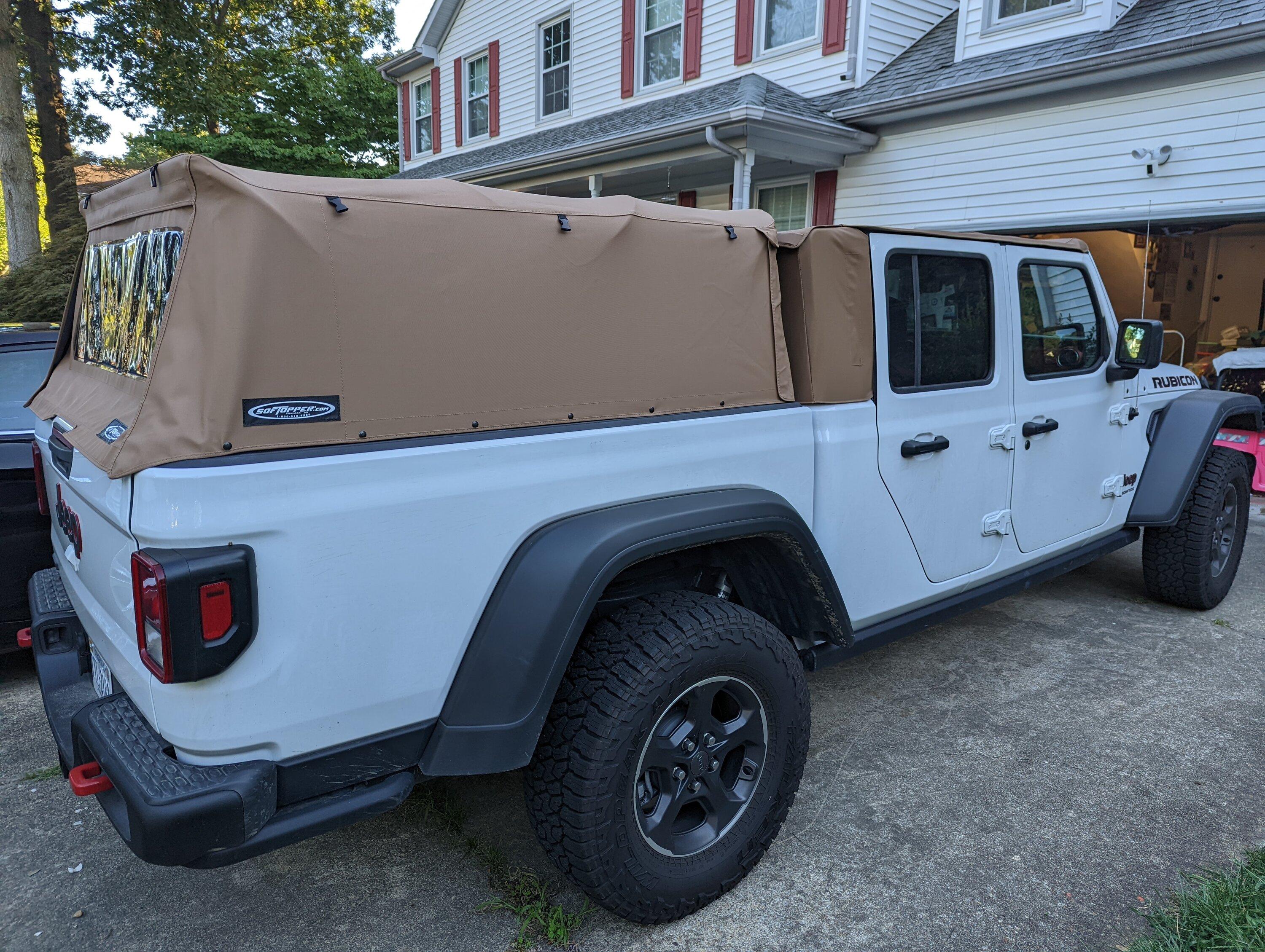 Jeep Gladiator Tan SofTopper on Gator Gladiator w/ Premium soft top? PXL_20220817_221435462