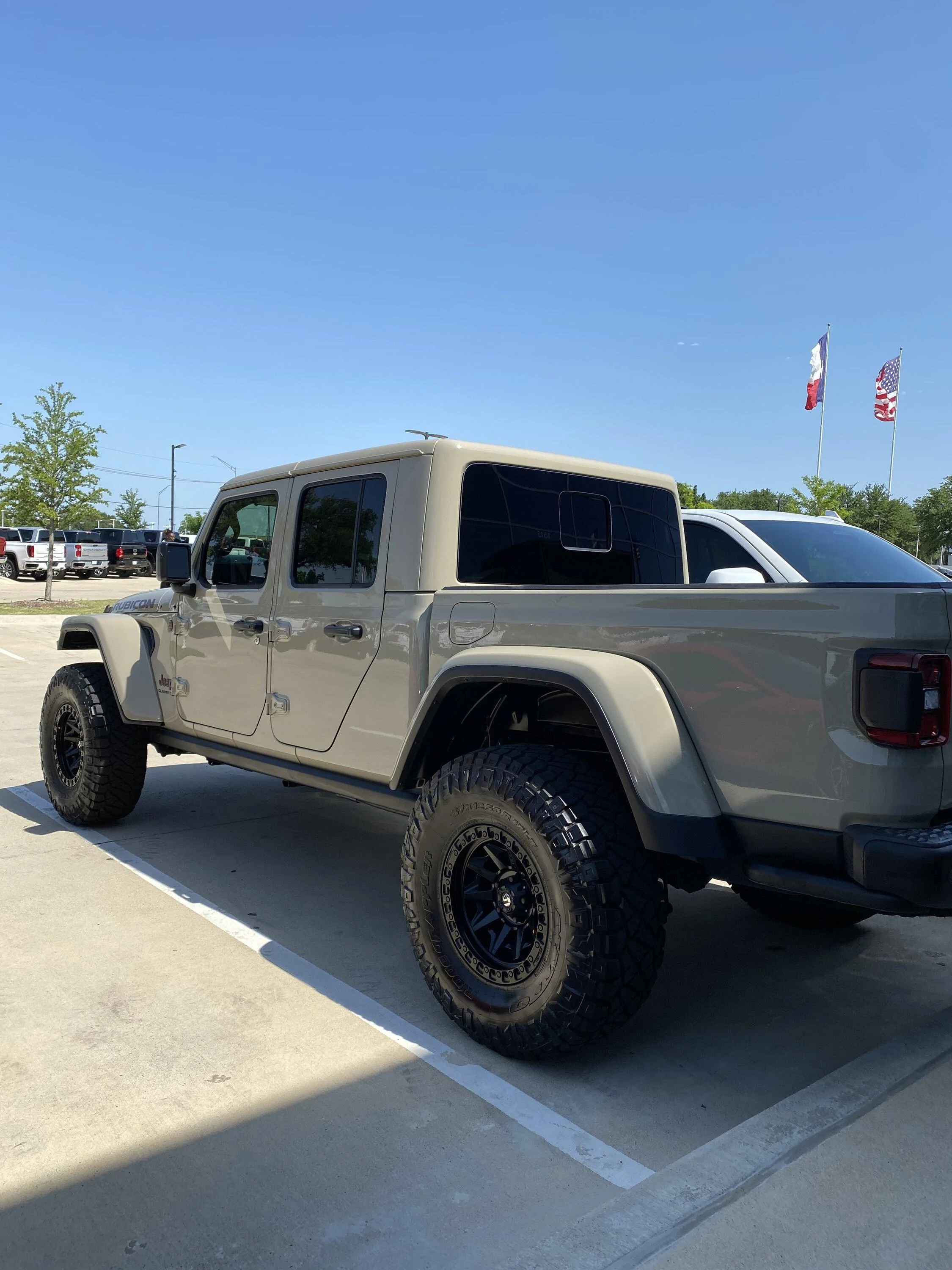 Jeep Gladiator GOBI Gladiator JT Club E40DBCD8-BE2A-421D-B232-FF6808728BF0