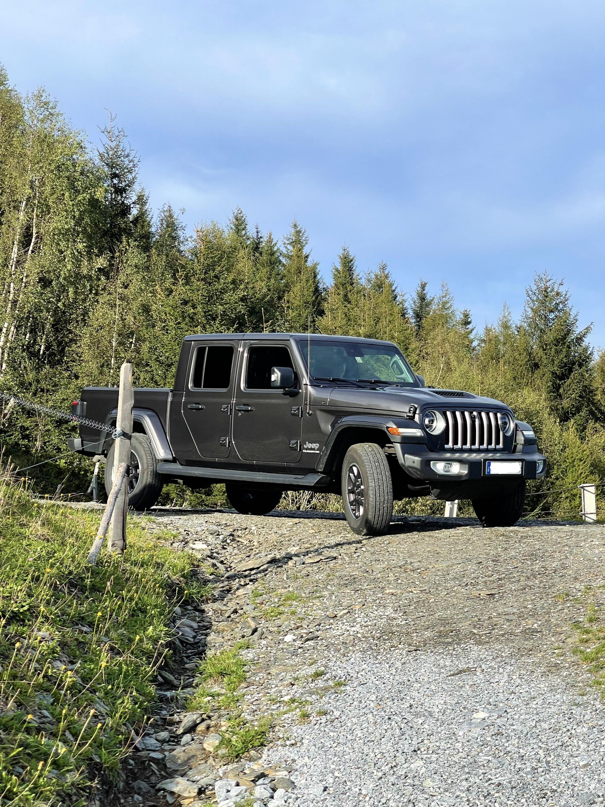Jeep Gladiator What did you do WITH your Gladiator today? F01D6D0A-C002-4421-8E49-665B3788544C