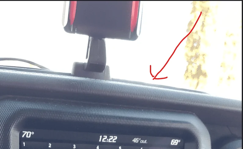 Jeep Gladiator Behind Dash USB Media Split 1660853394696